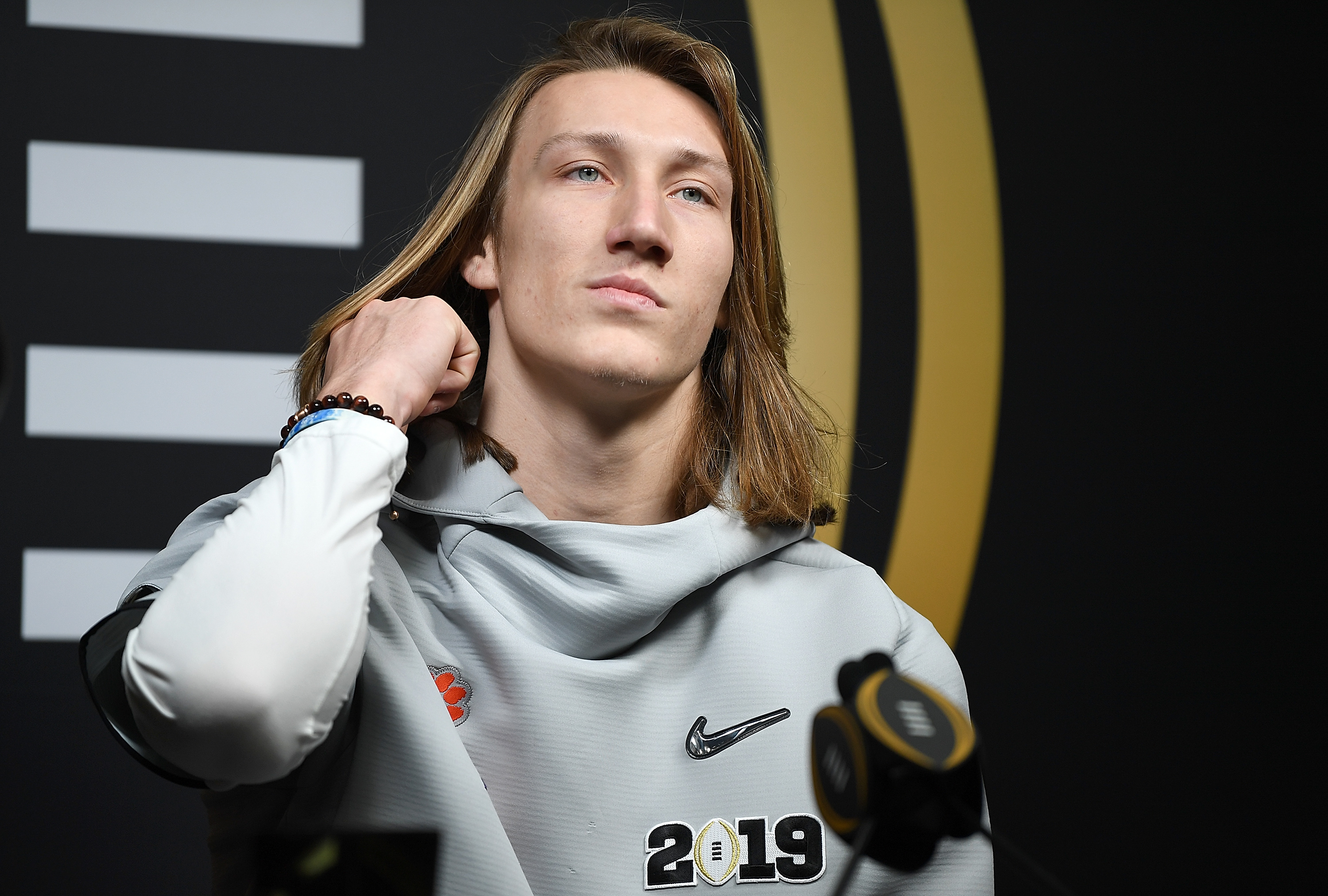 Meet the teenage girl whose Trevor Lawrence impressions have gone viral and  impressed the Clemson QB himself - The Athletic