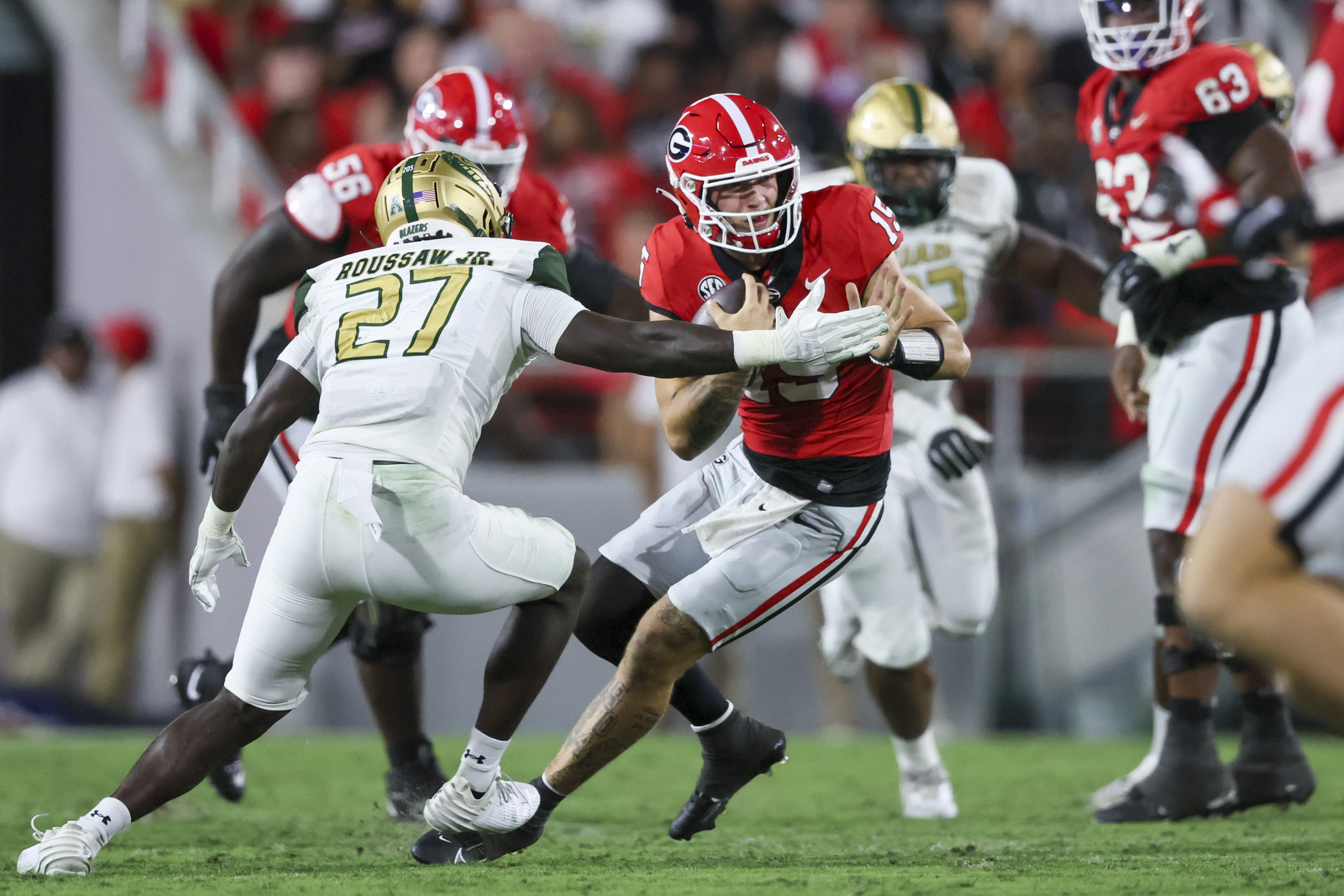 Offense powers No. 1 Georgia past UAB, 49-21