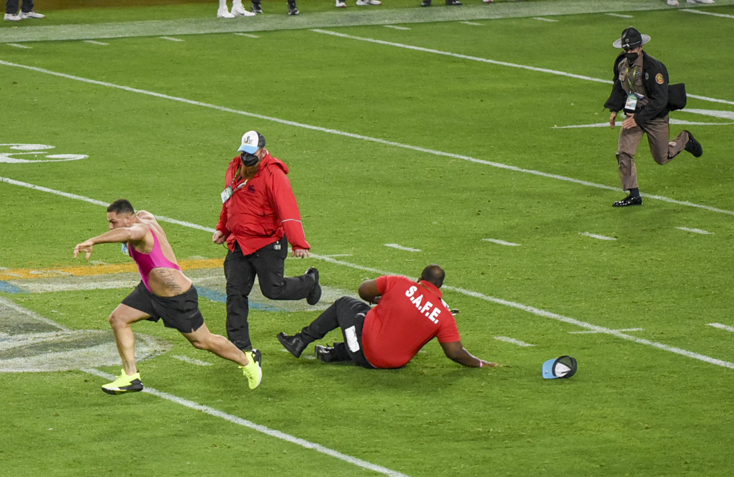 Super Bowl Streaker Yuri Andrade Rumored to Have Won $374,000