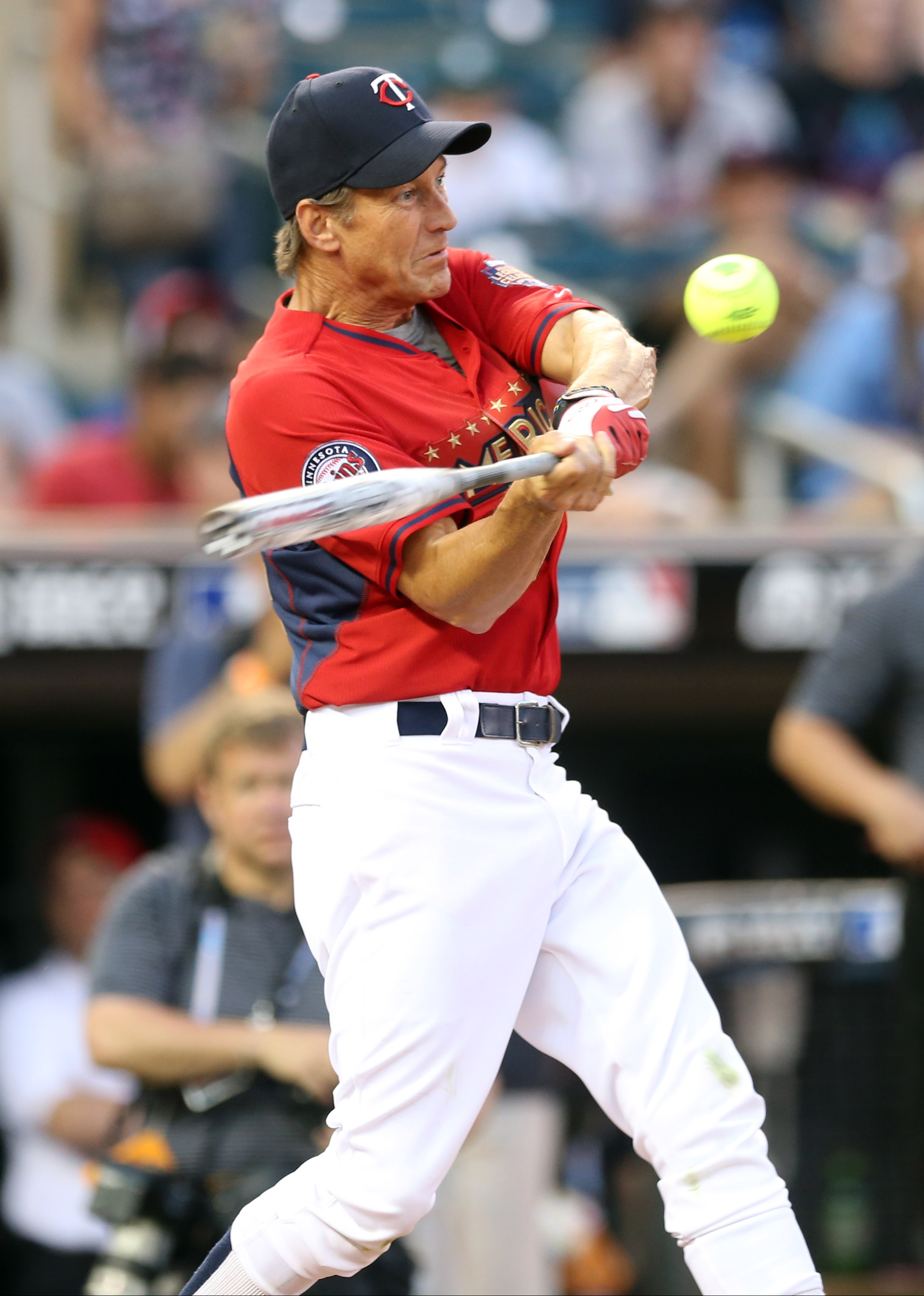 2014 All-Star Legends & Celebrity Softball Game - Sports Illustrated