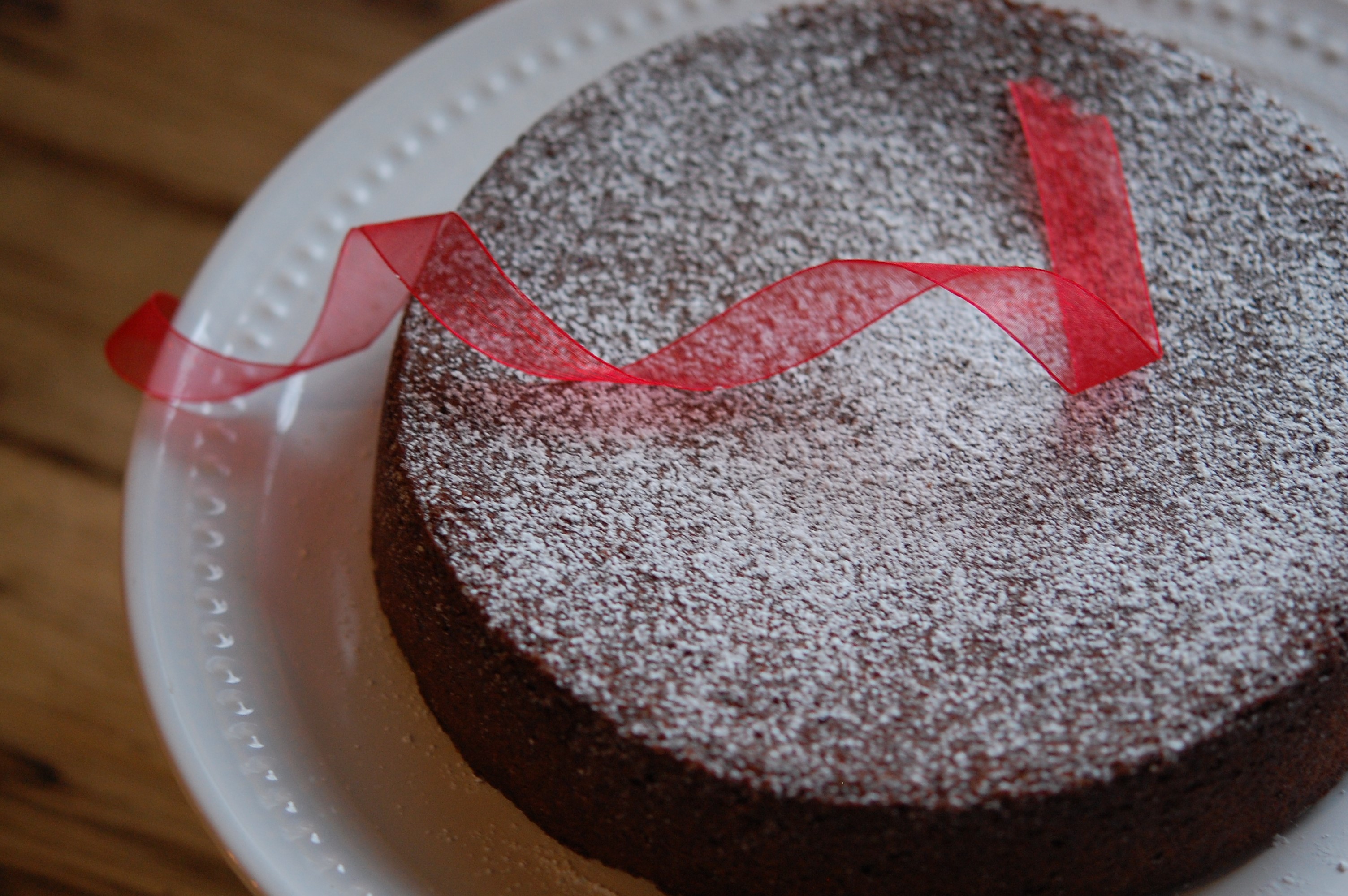 Flourless Sticky Chocolate Plum Cake Recipe — Registered Dietitian Columbia  SC - Rachael Hartley Nutrition