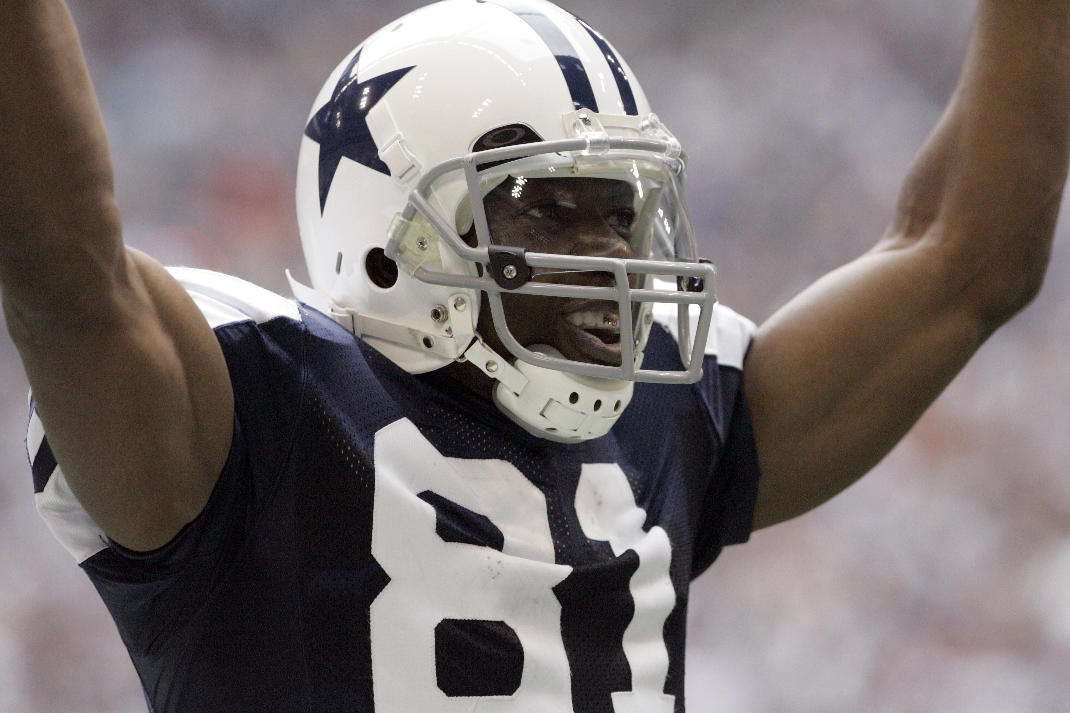 Terrell Owens turns down Hall of Fame invitation, which is equal