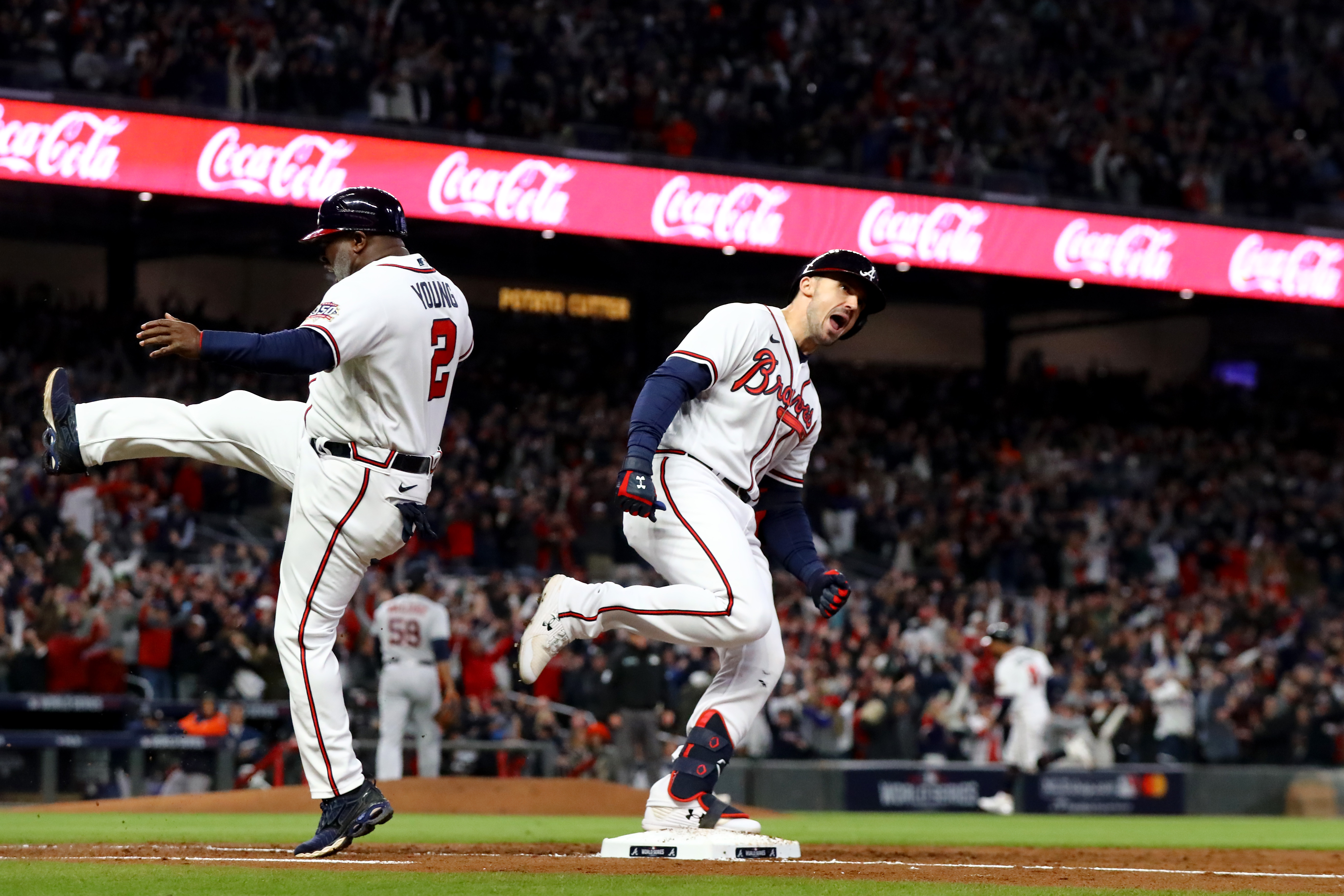 Braves look to finish off Astros in Game 5 of World Series – Queen