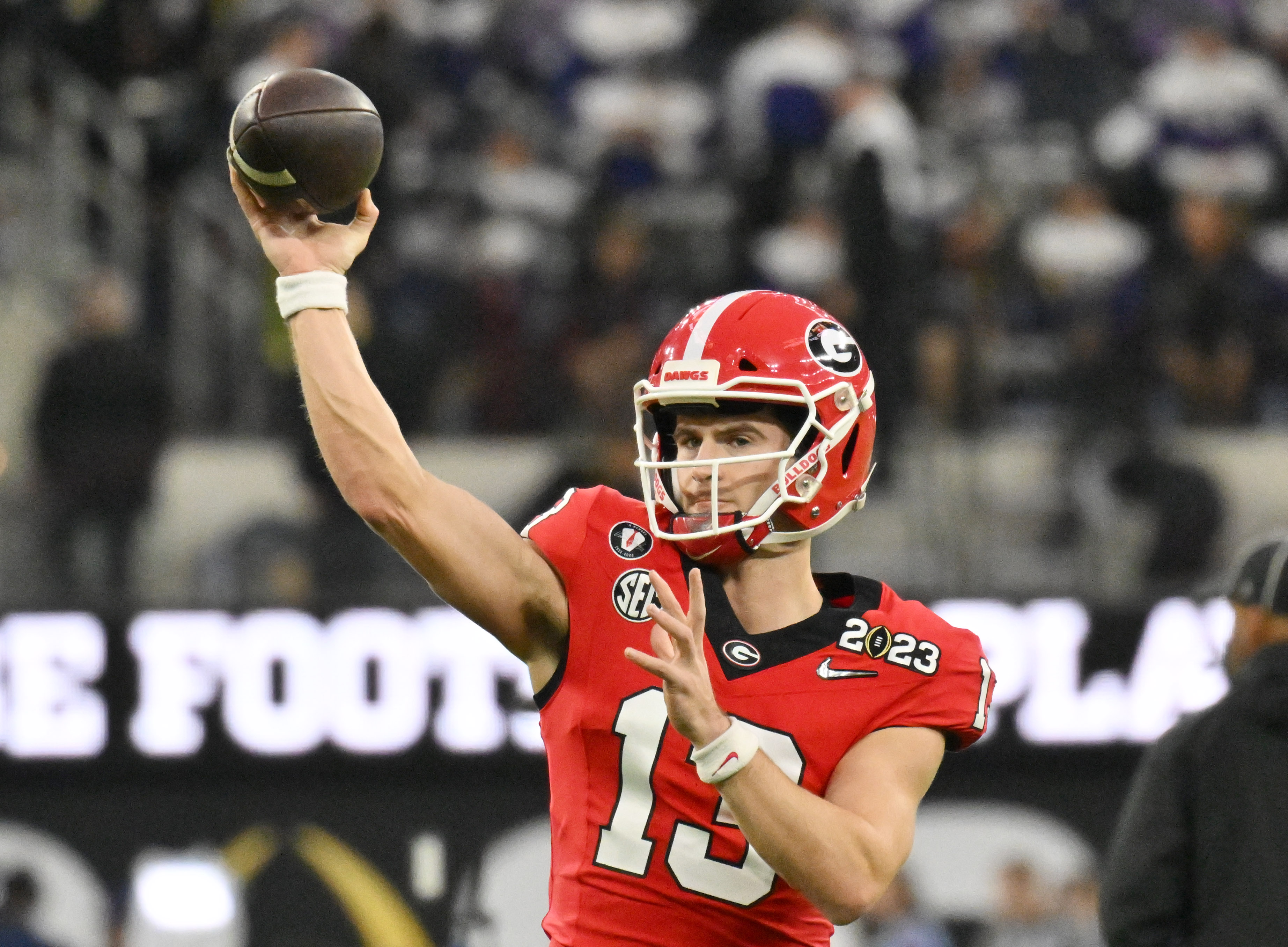 Stetson Bennett sets Georgia football single-season passing record with hot  start in 2023 National Championship Game