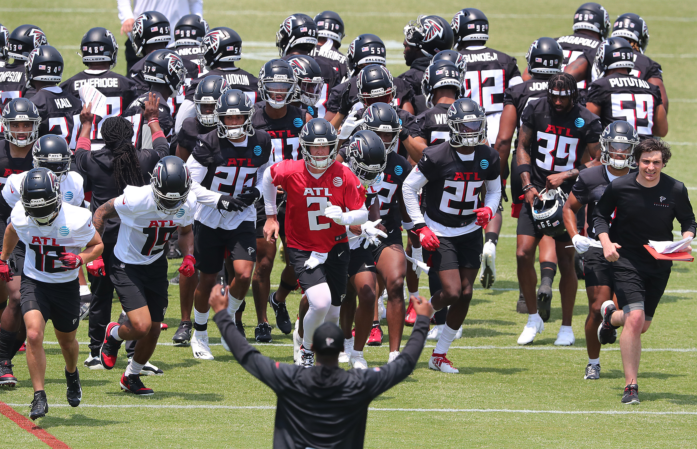 Falcons begin second round of OTA sessions