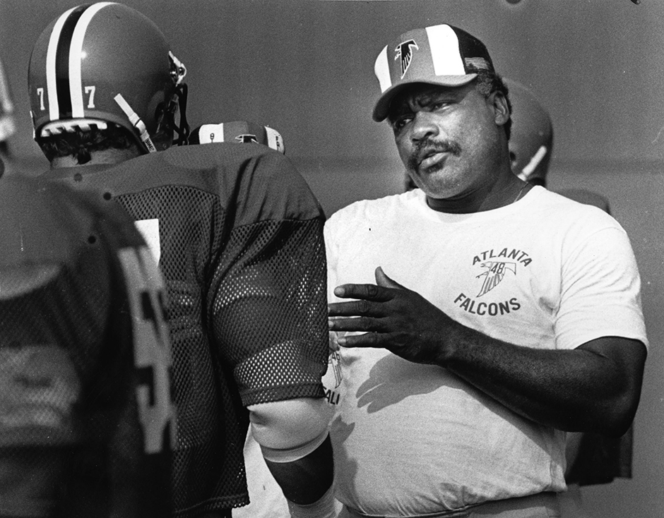 Today in Pro Football History: 1979: Falcons Trade Claude Humphrey