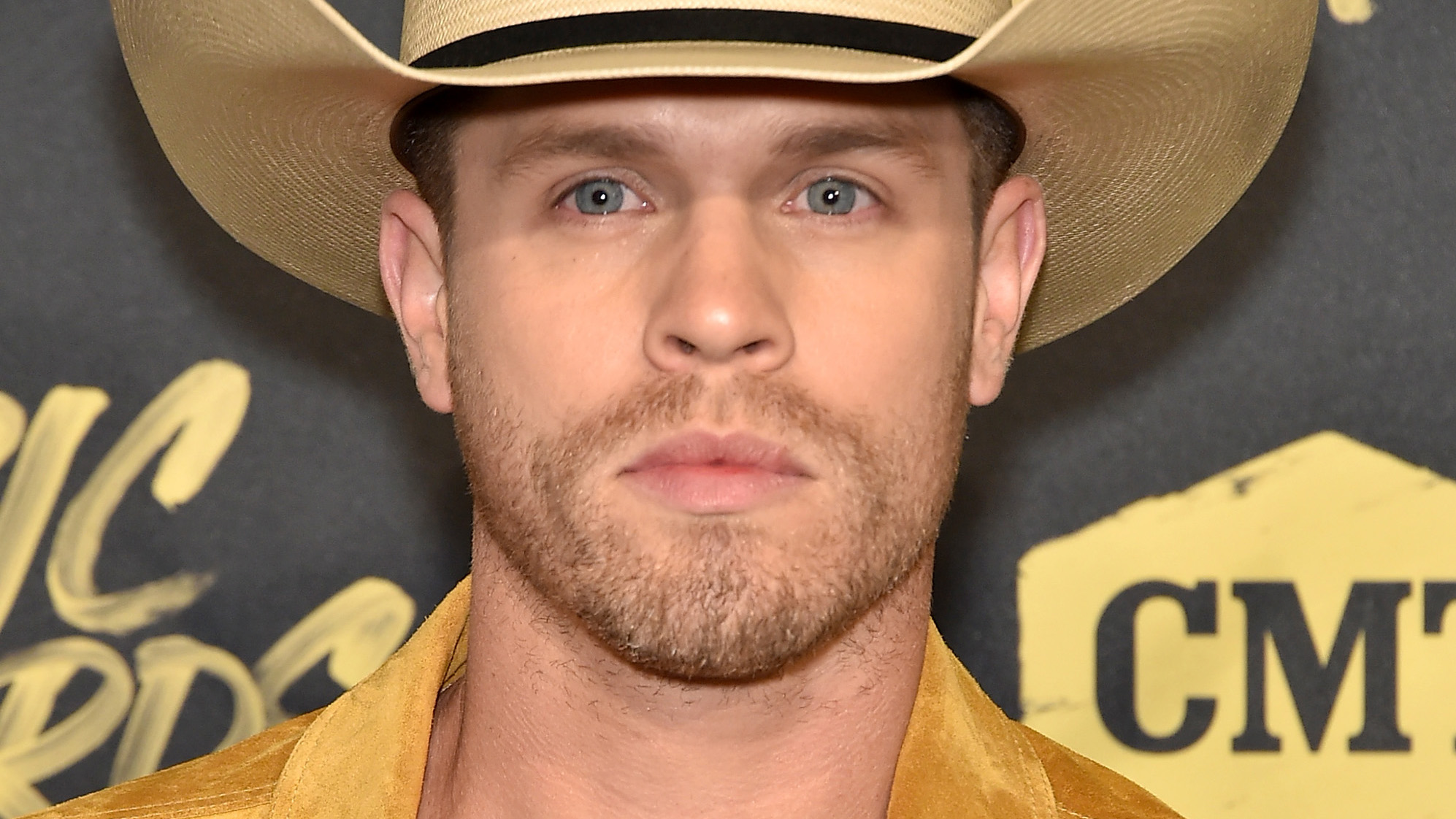 Dustin Lynch to become newest member of Grand Ole Opry