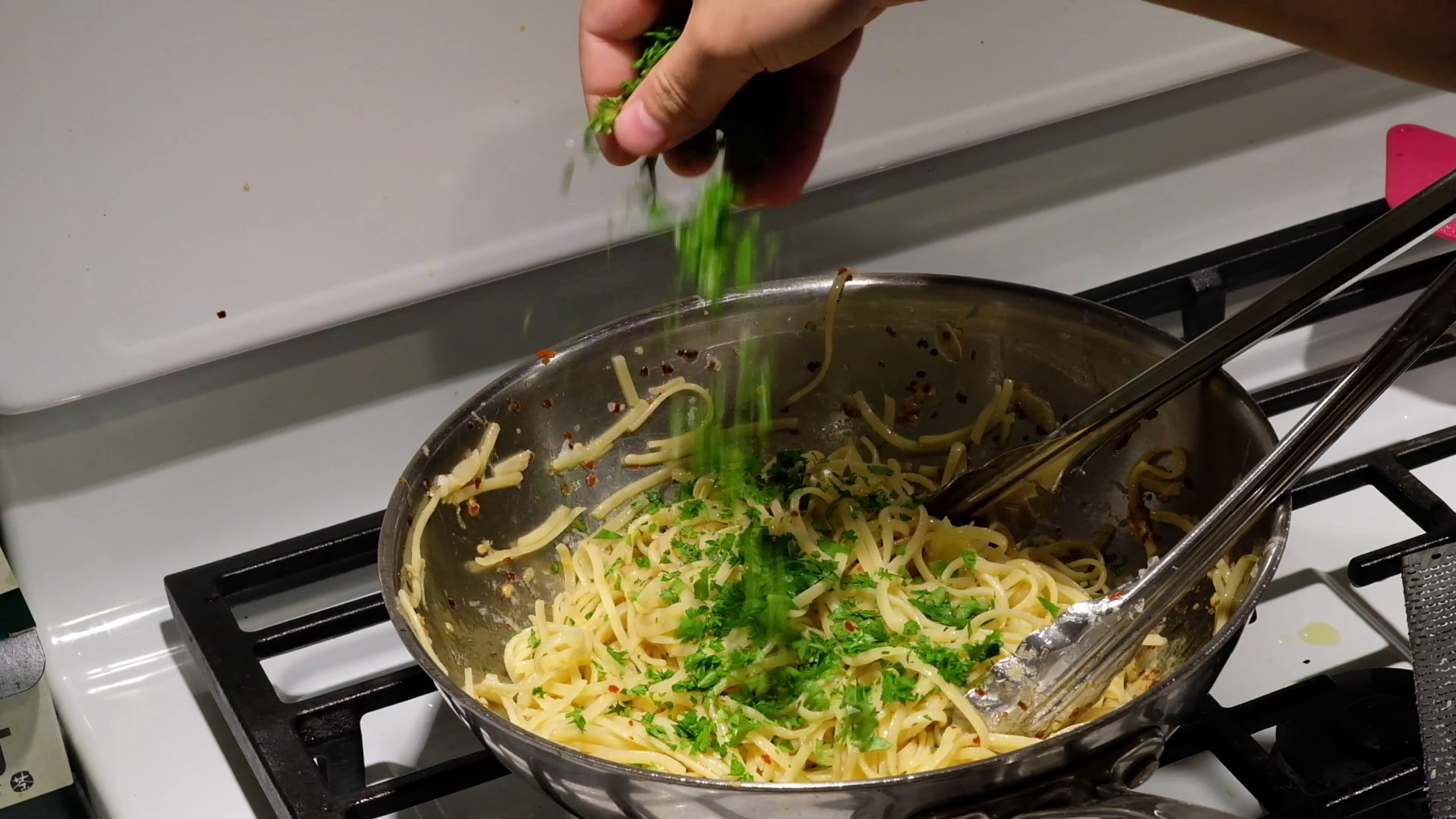 Linguine all’aglio, olio e peperoncino is one of the student recipes from the Emory University project.
CONTRIBUTED BY AHANU BANERJEE