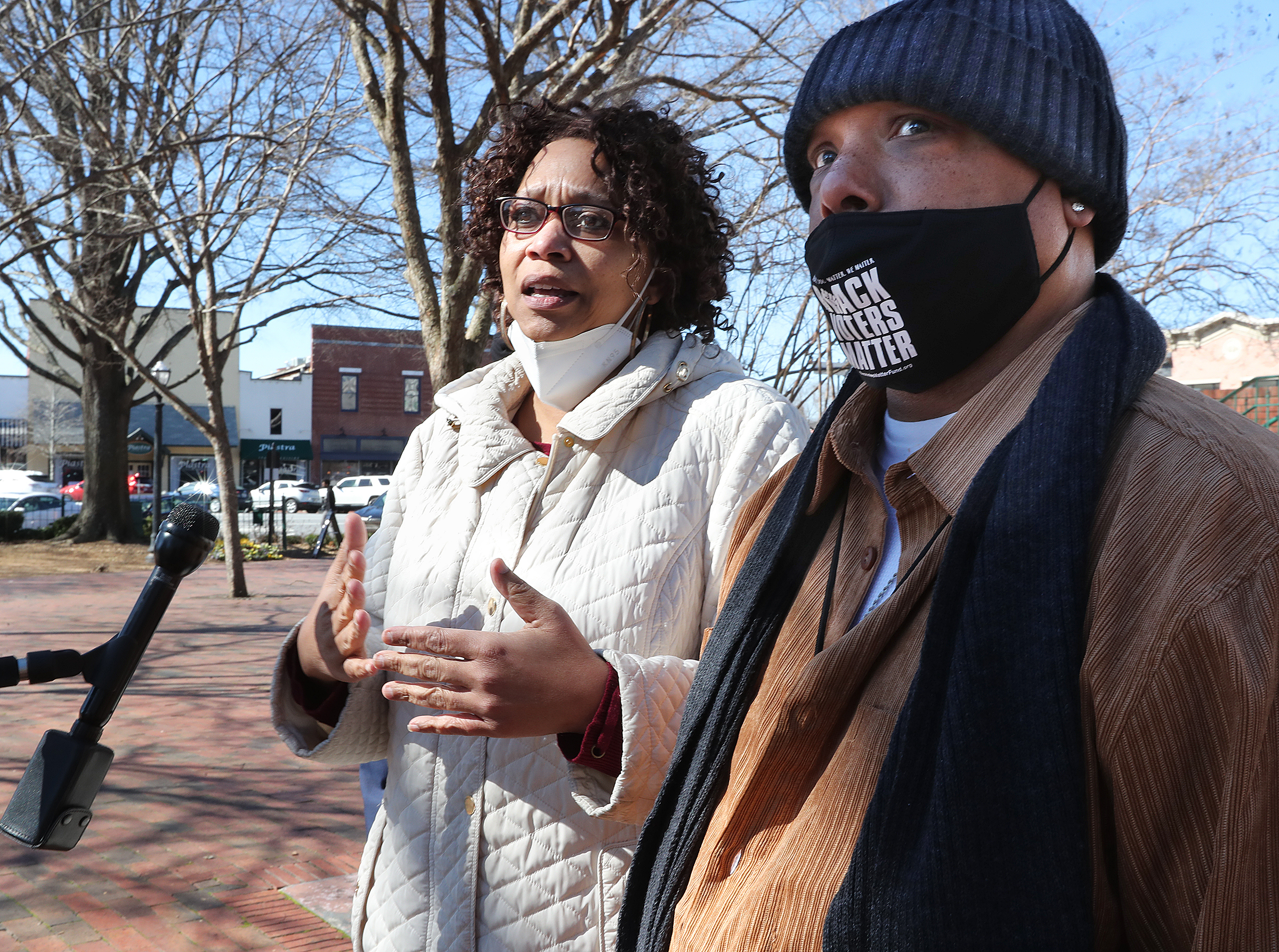 020221 Marietta: Gerald Rose (right) Founder/CEO New Order National Human Rights Organization and member Kymberly Hartfield hold a press conference about bridging the gap with police after meeting with Cobb County police on Tuesday, Feb.2, 2021, in Marietta. The meeting follows the controversy surrounding the Vincent Truitt case. Truitt, 17, was shot twice in the back July 13, 2020, after exiting a stolen car following a chase on Riverside Parkway near Austell. Curtis Compton / Curtis.Compton@ajc.com”