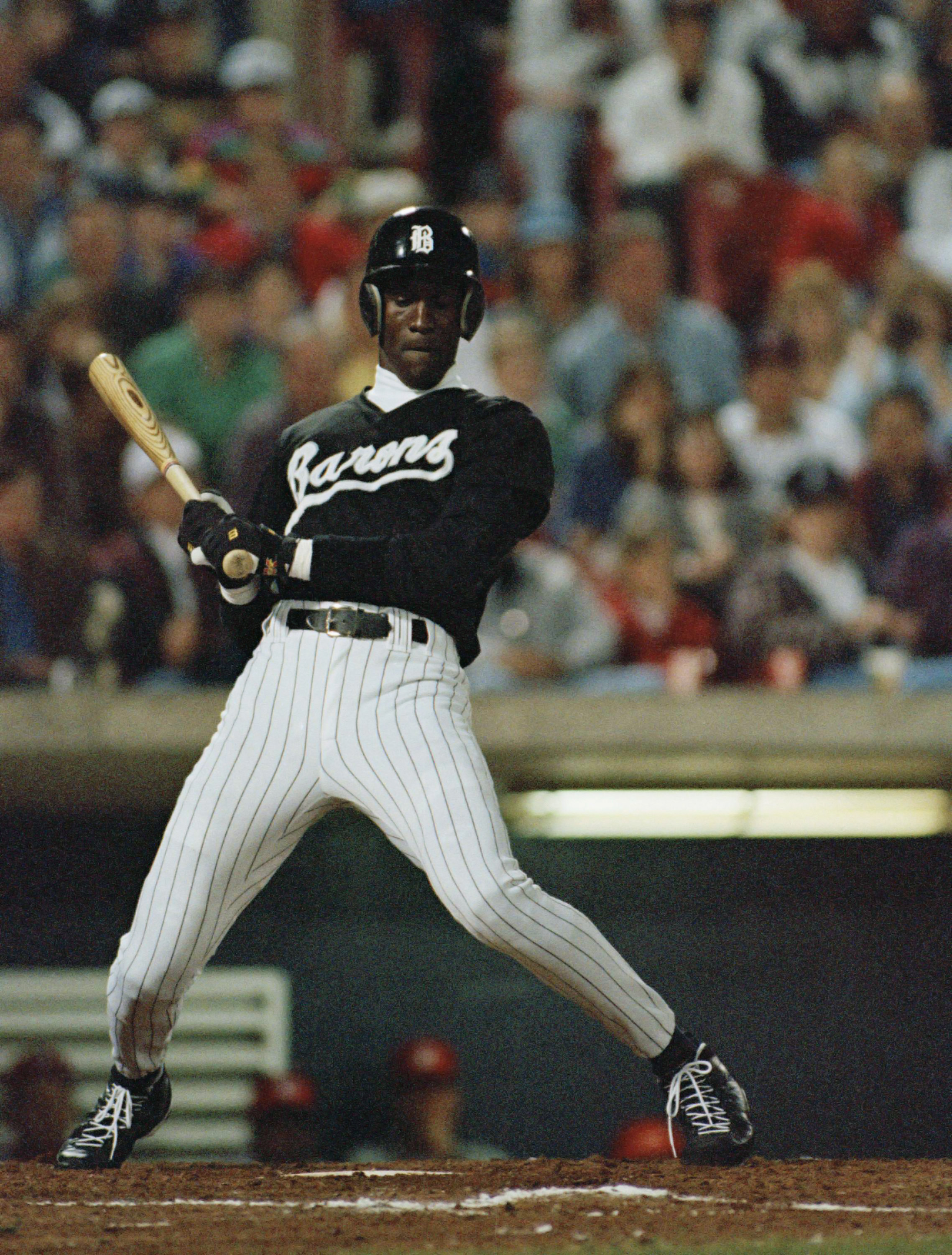 Photos: Michael Jordan made baseball debut 20 years ago