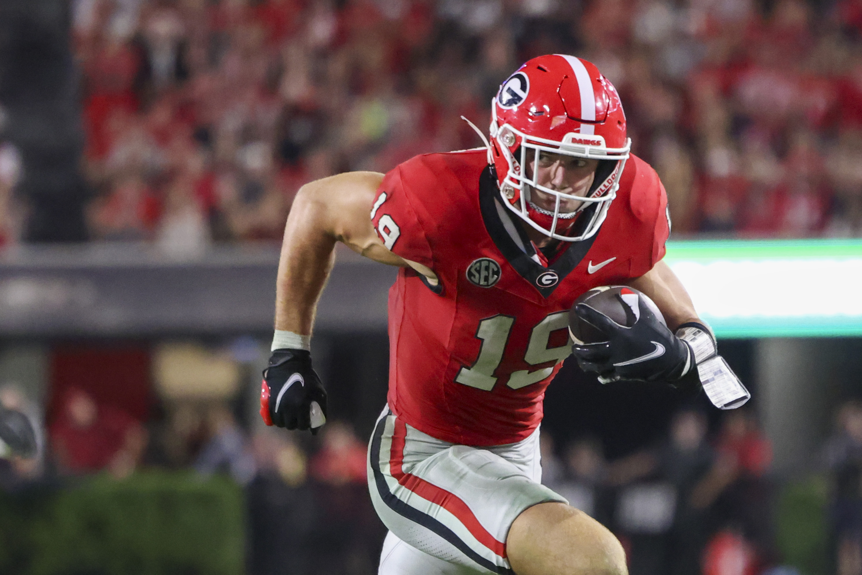 Report: Brock Bowers will miss spring practice after surgery