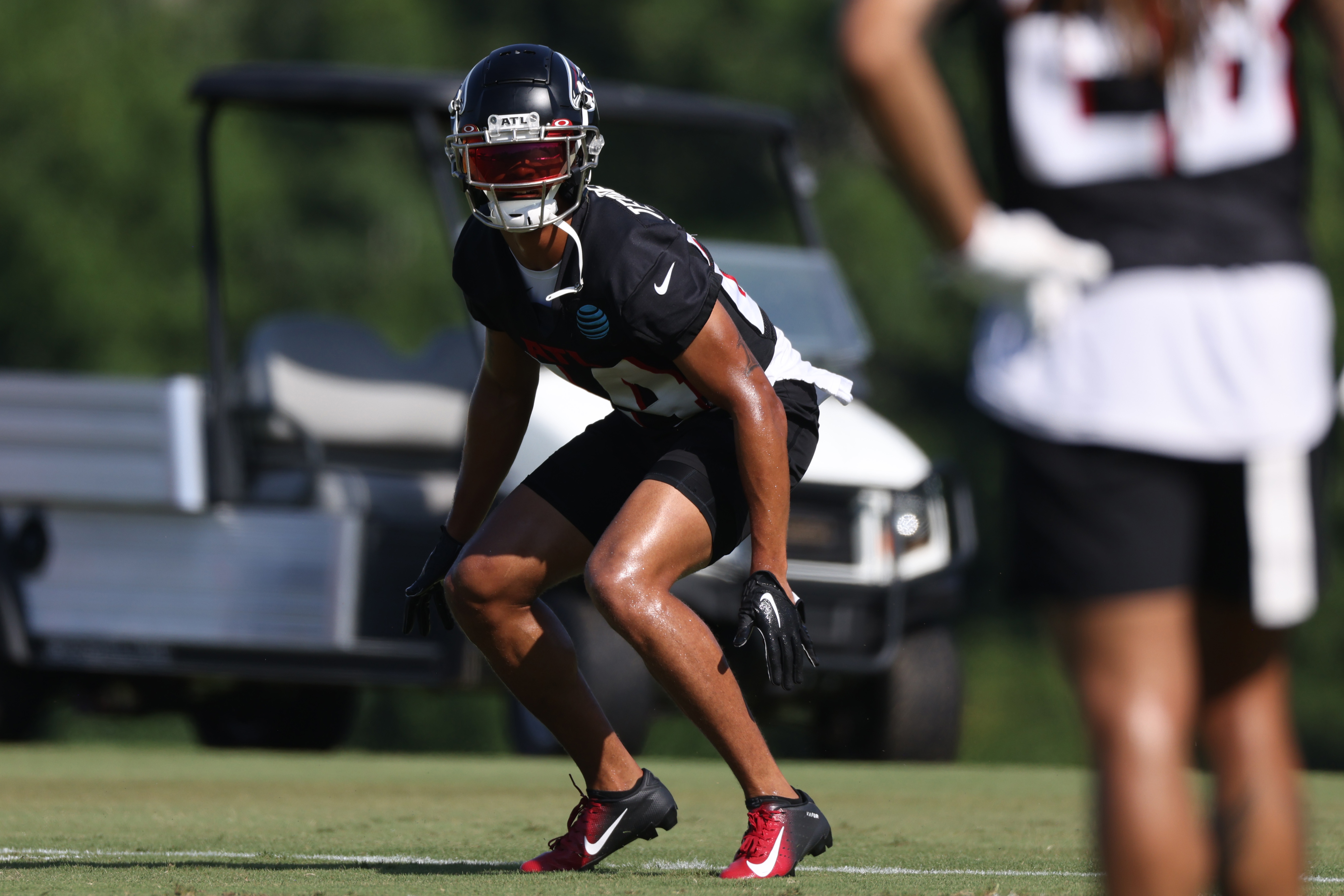 Falcons CB Terrell back at practice after missing 3 games