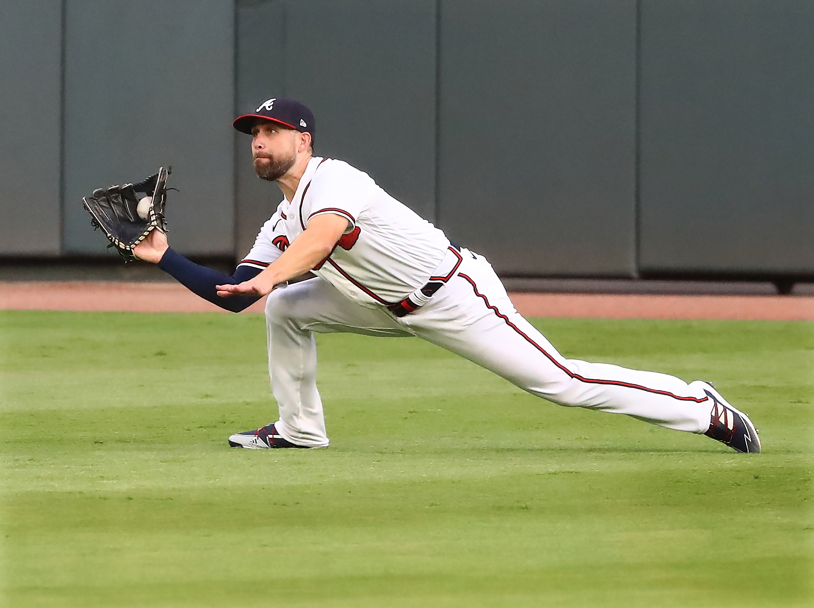 Ender Inciarte unveils Braves T-shirt design