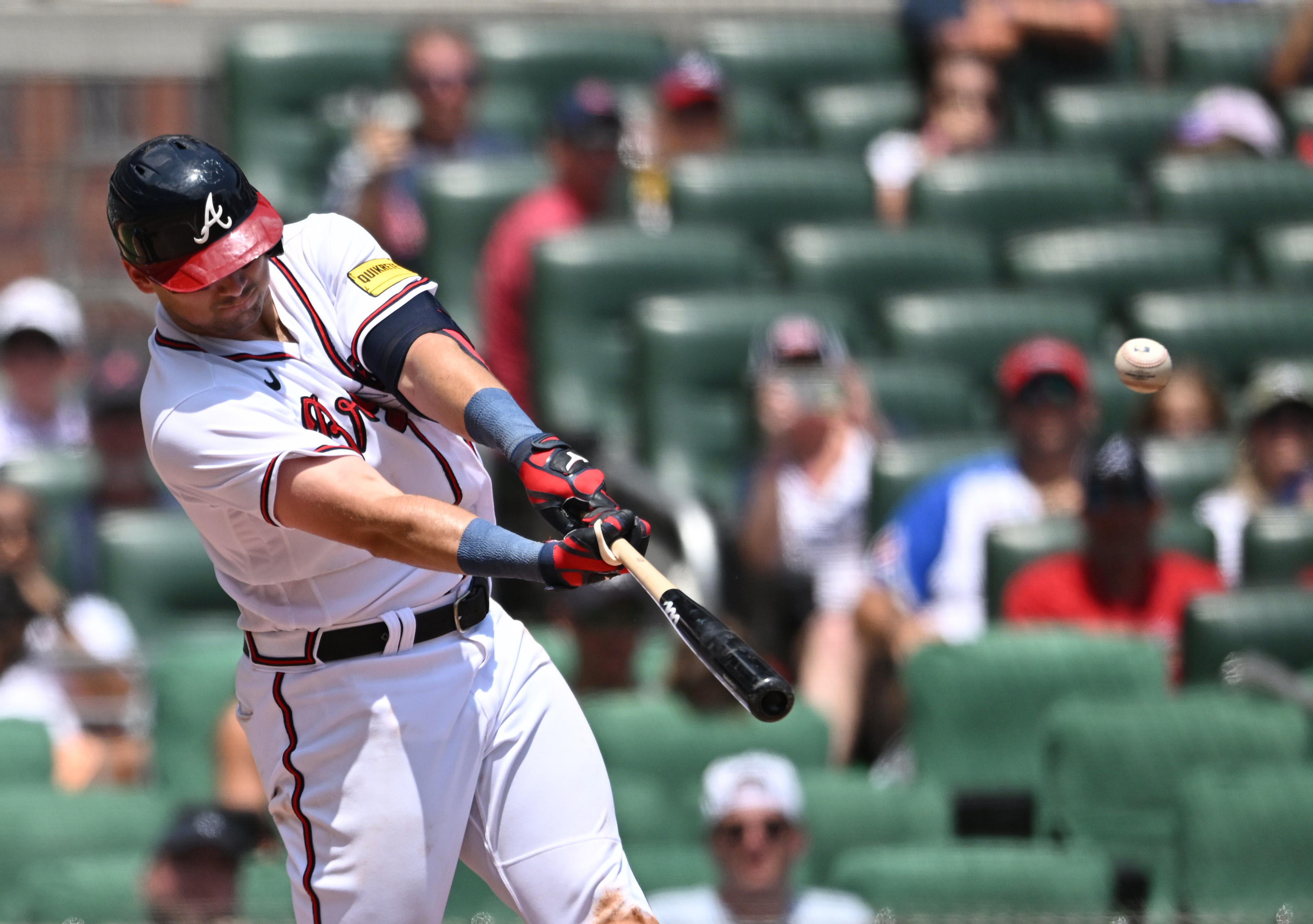 Austin Riley Electrifies Fans with Go-Ahead HR as Braves Rally