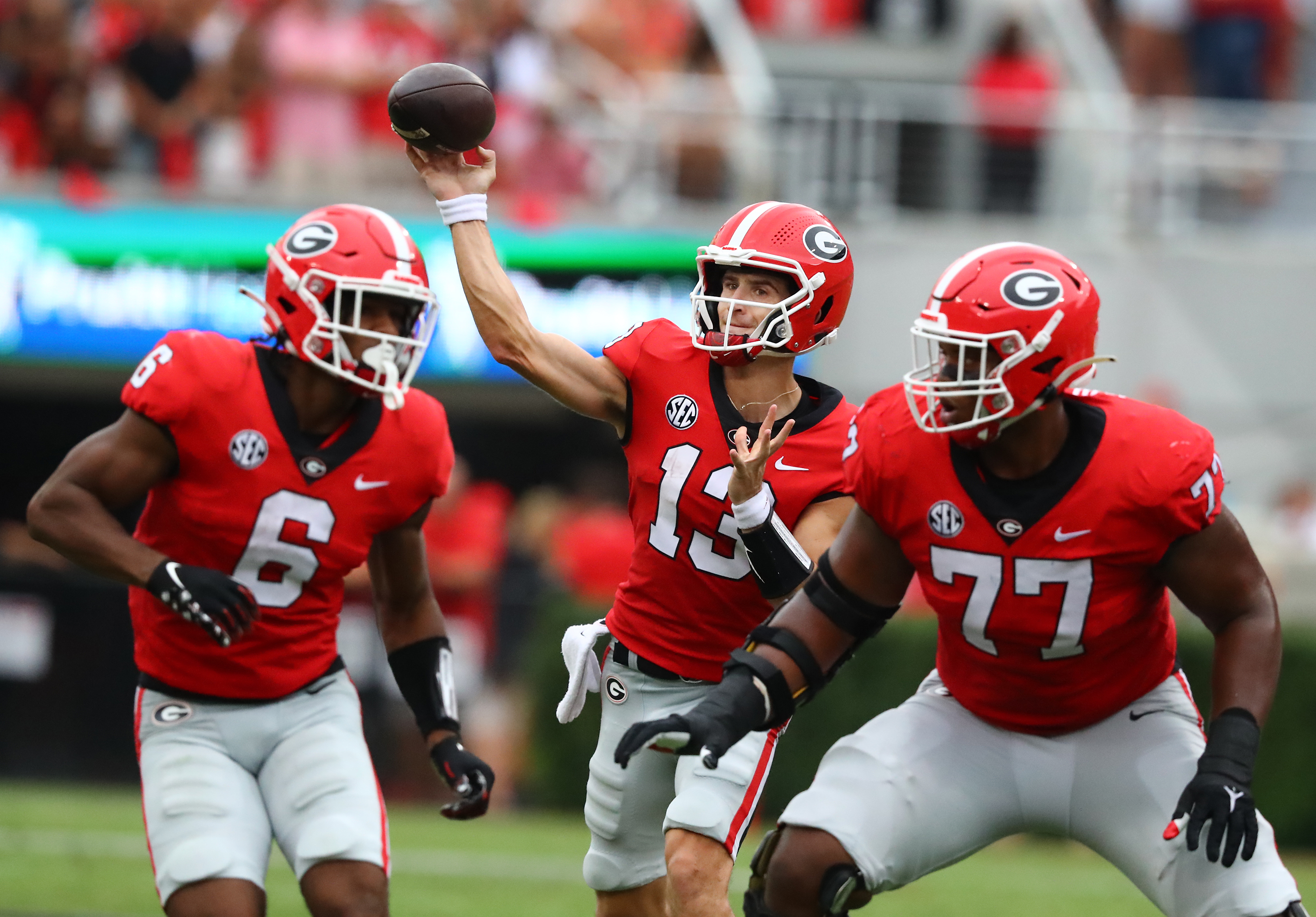 UGA football games vs. South Carolina, Florida in 2023 set for CBS