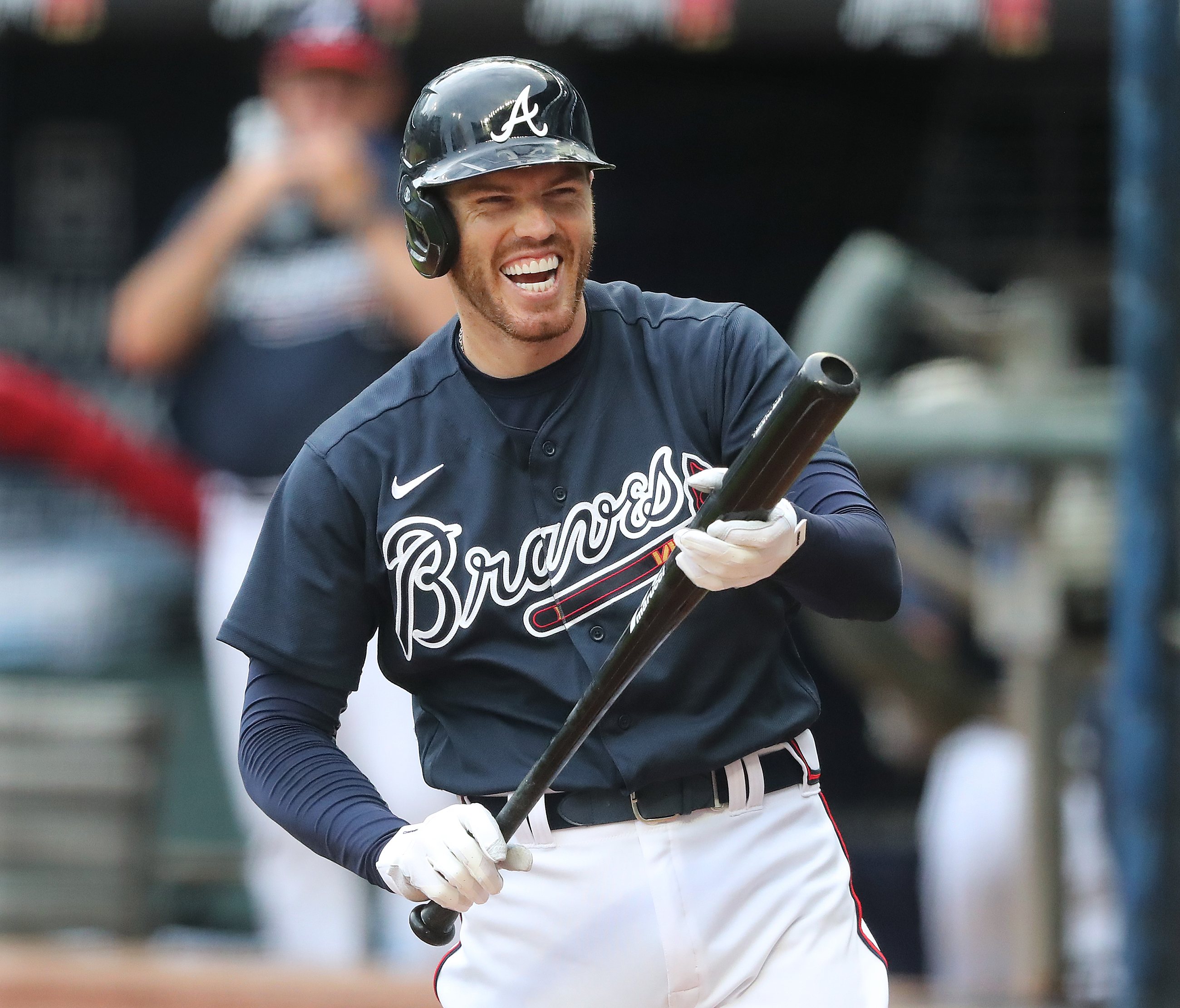 Freddie Freeman back with Braves, aiming for opening day