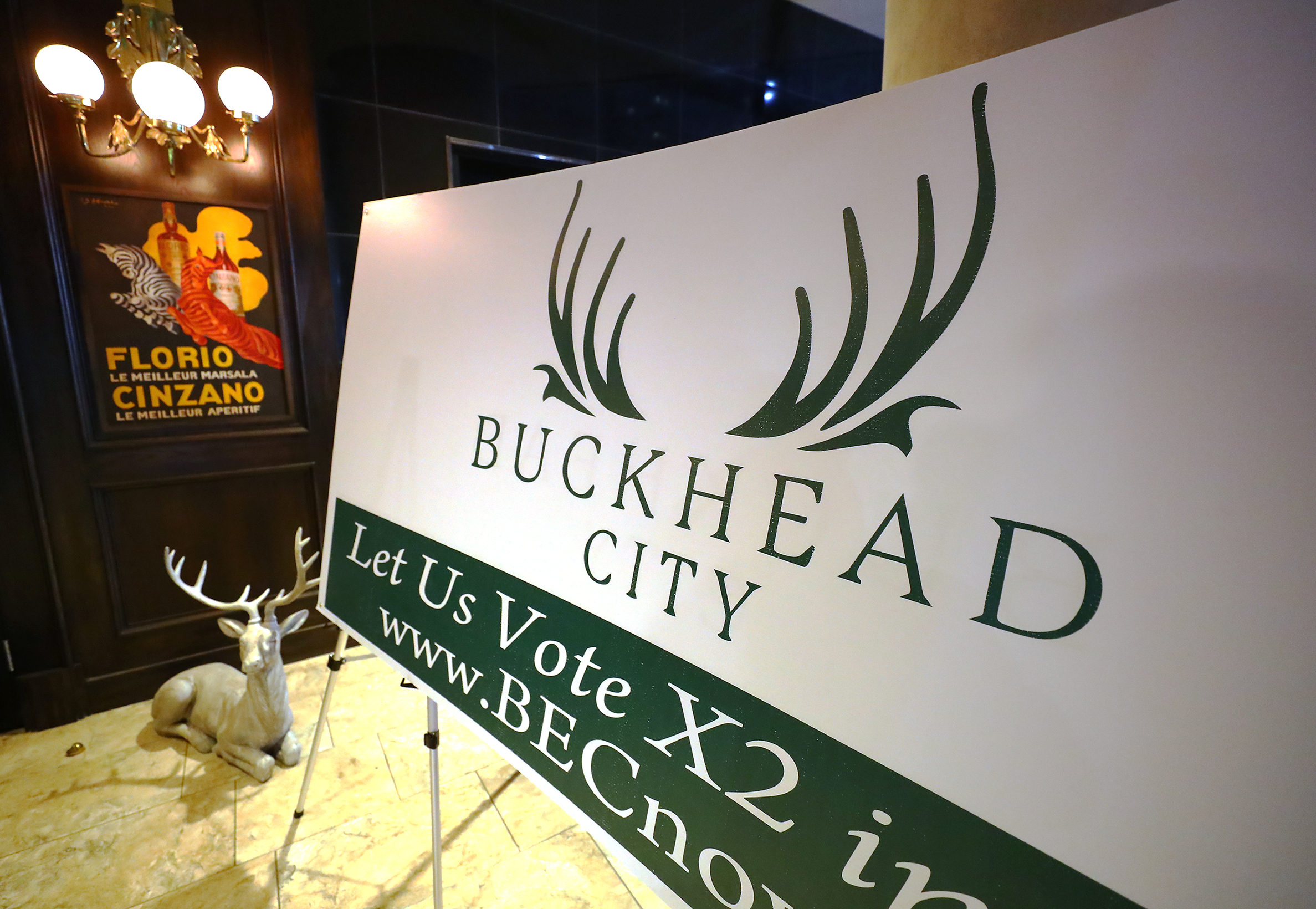 012422 Buckhead: A large sign greets guests at the Buckhead cityhood movement fundraiser on Monday, Jan. 24, 2022, in Buckhead. The Buckhead cityhood organization is starting a political action committee with $1 million in the bank, Buckhead City Committee chief executive Bill White told several hundred donors at Bistro Niko. “Curtis Compton / Curtis.Compton@ajc.com”`