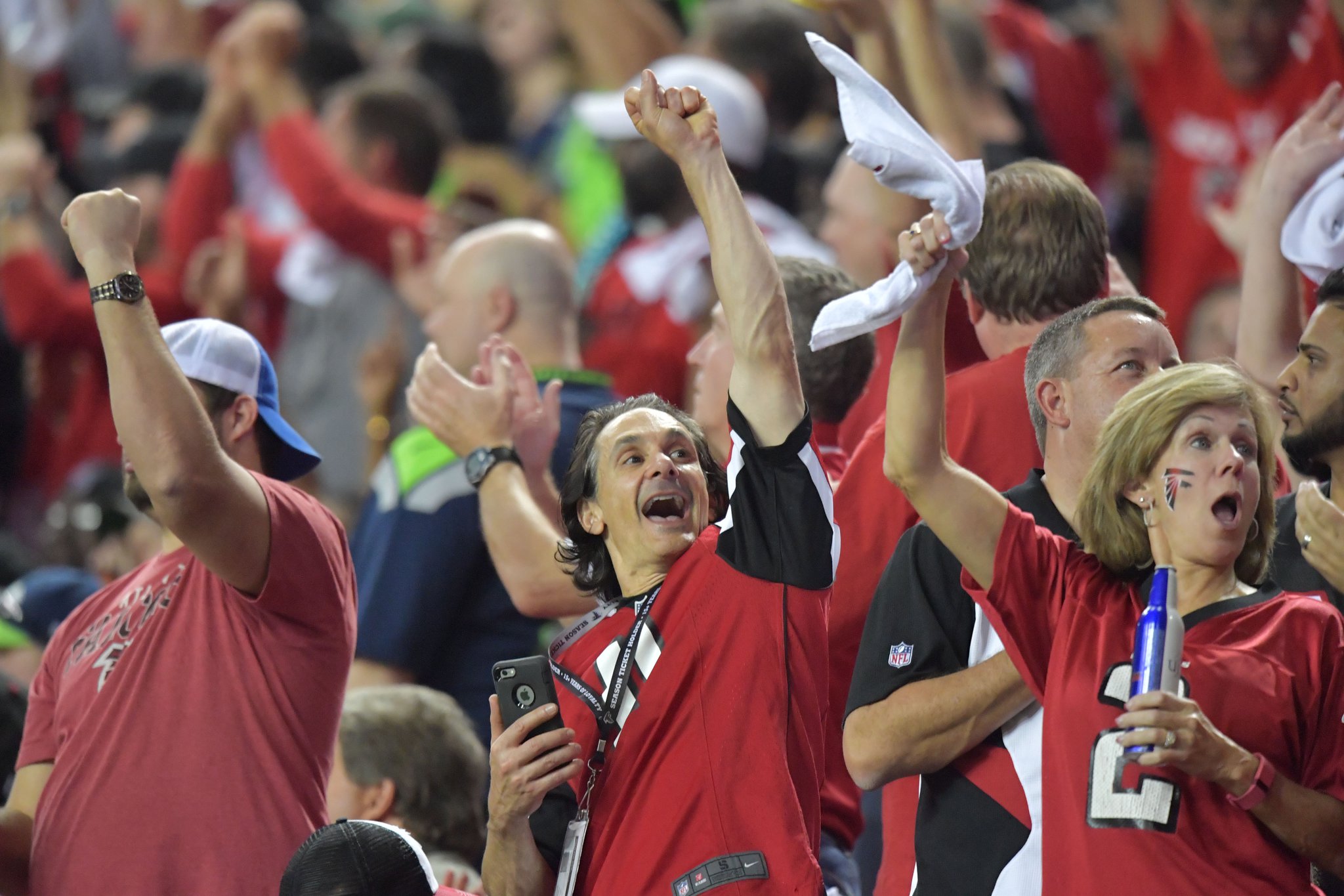 Postseason run could prove 'super' for Falcons' sales in new stadium