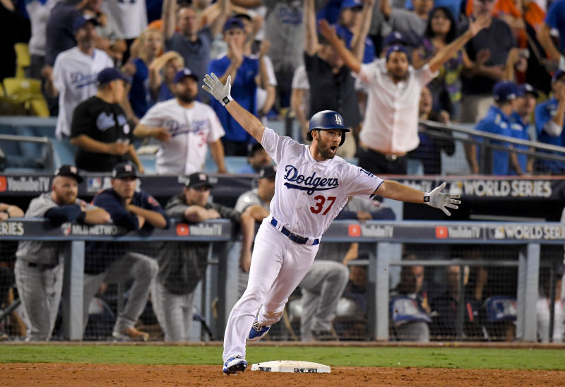 This Day In Dodgers History: Charlie Culberson Clinches NL West With  Walk-Off Home Run In Vin Scully's Final Home Game