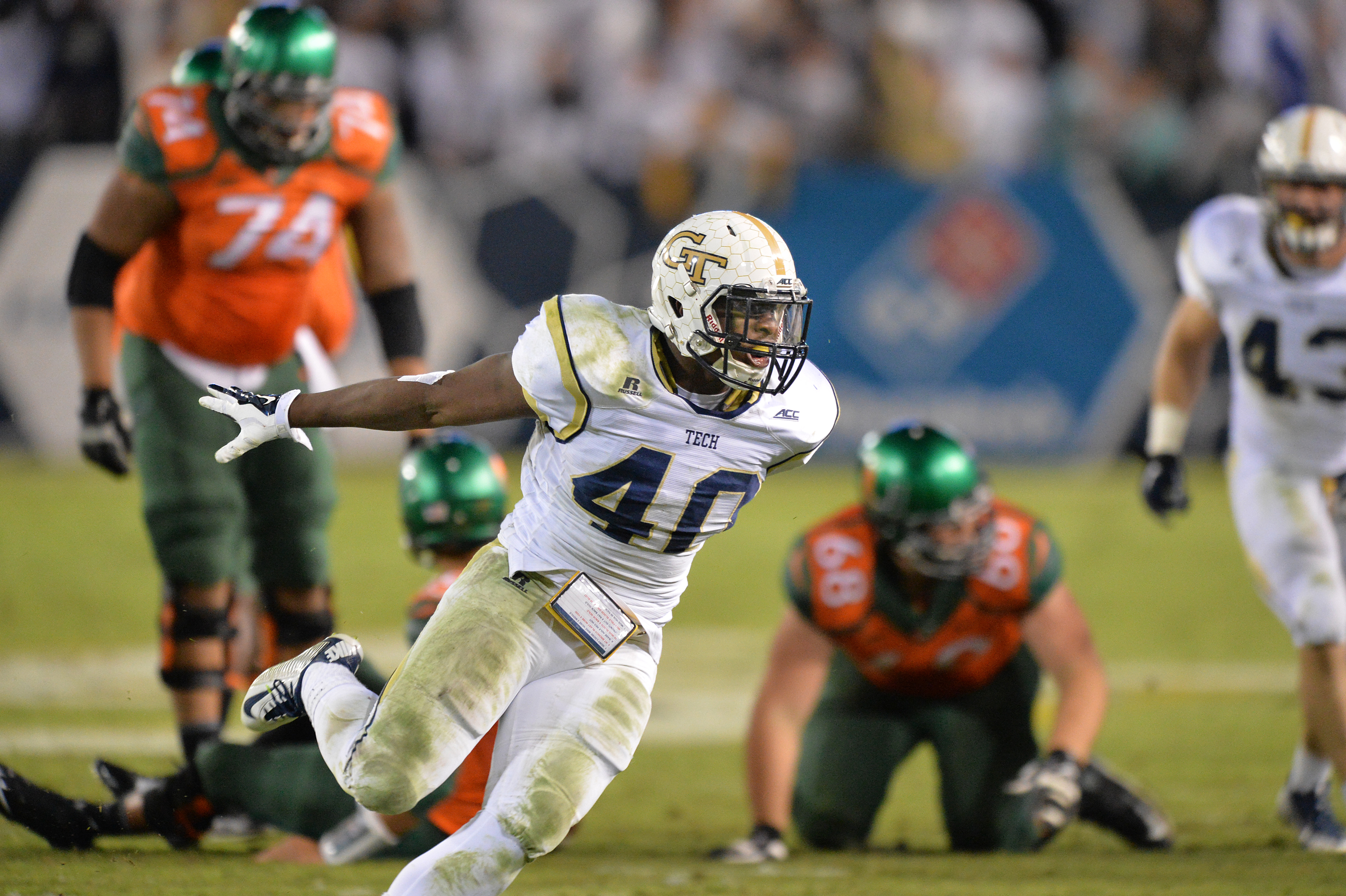 2014 NFL Draft Profile: Georgia Tech OLB Jeremiah Attaochu - Bleeding Green  Nation