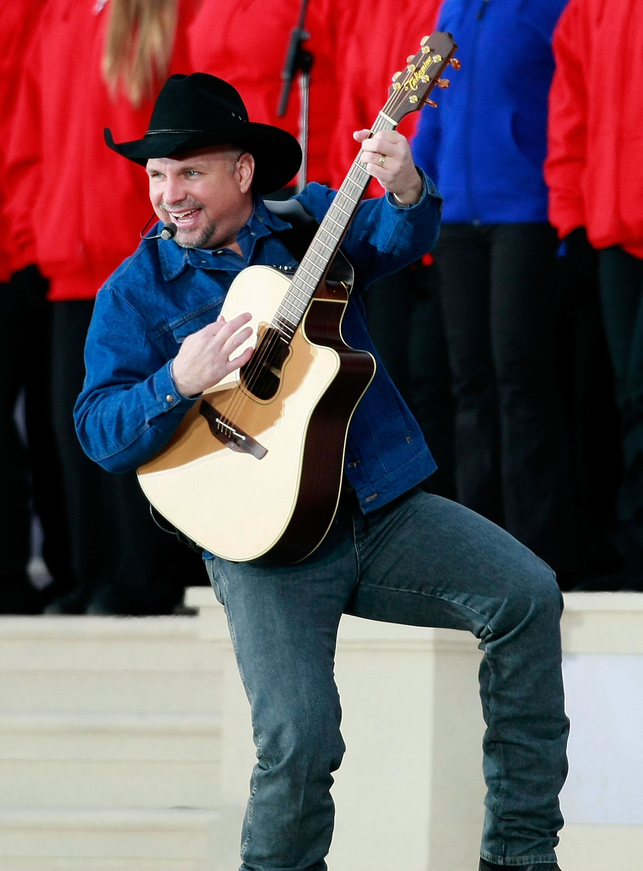 Photos: Garth Brooks through the years