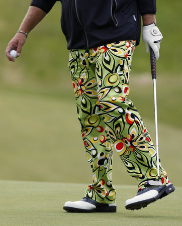 Golfer John Daly shocks British Open -- with his pants