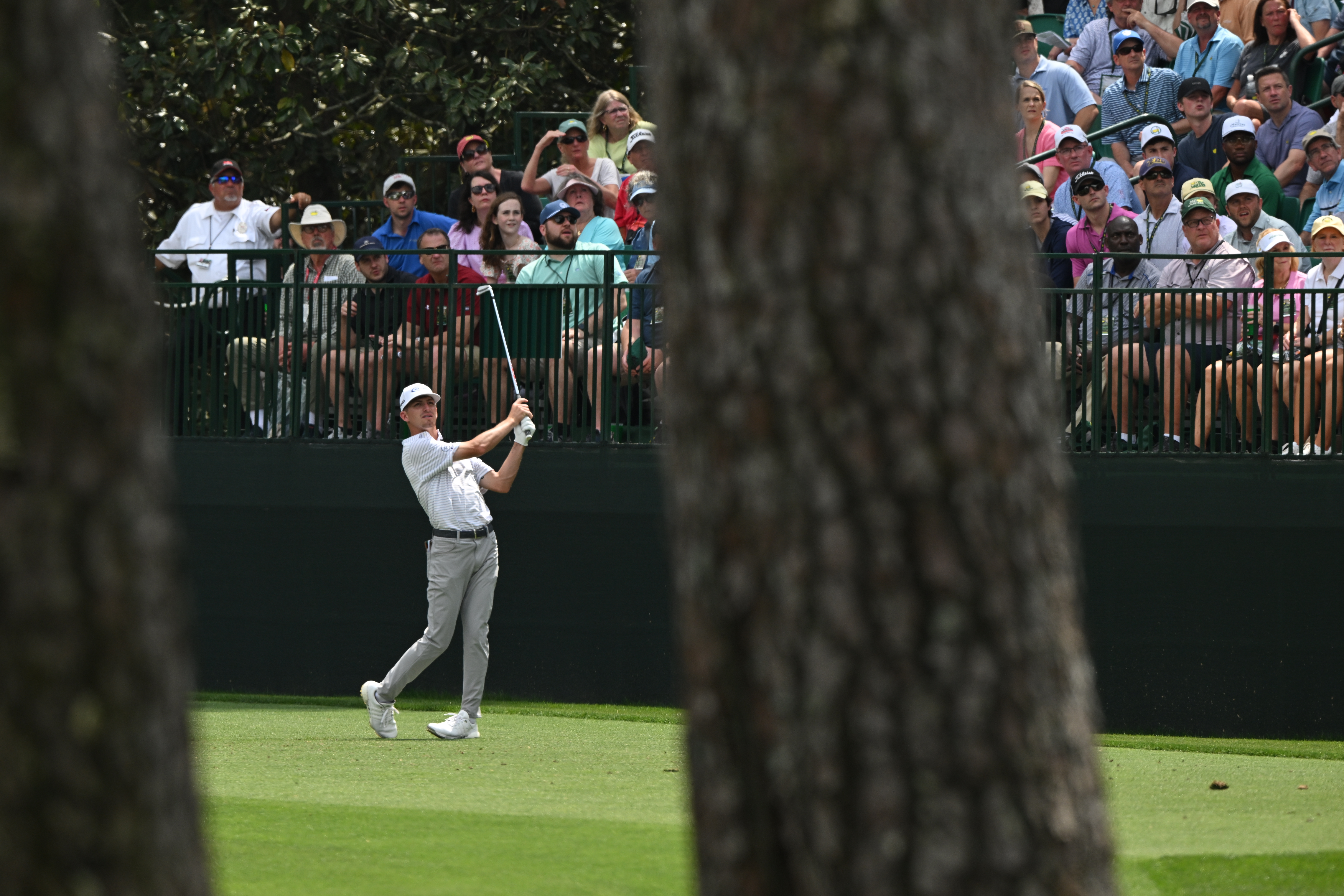 Sam Bennett, a small-town amateur with big ideas, shakes up Masters pic pic