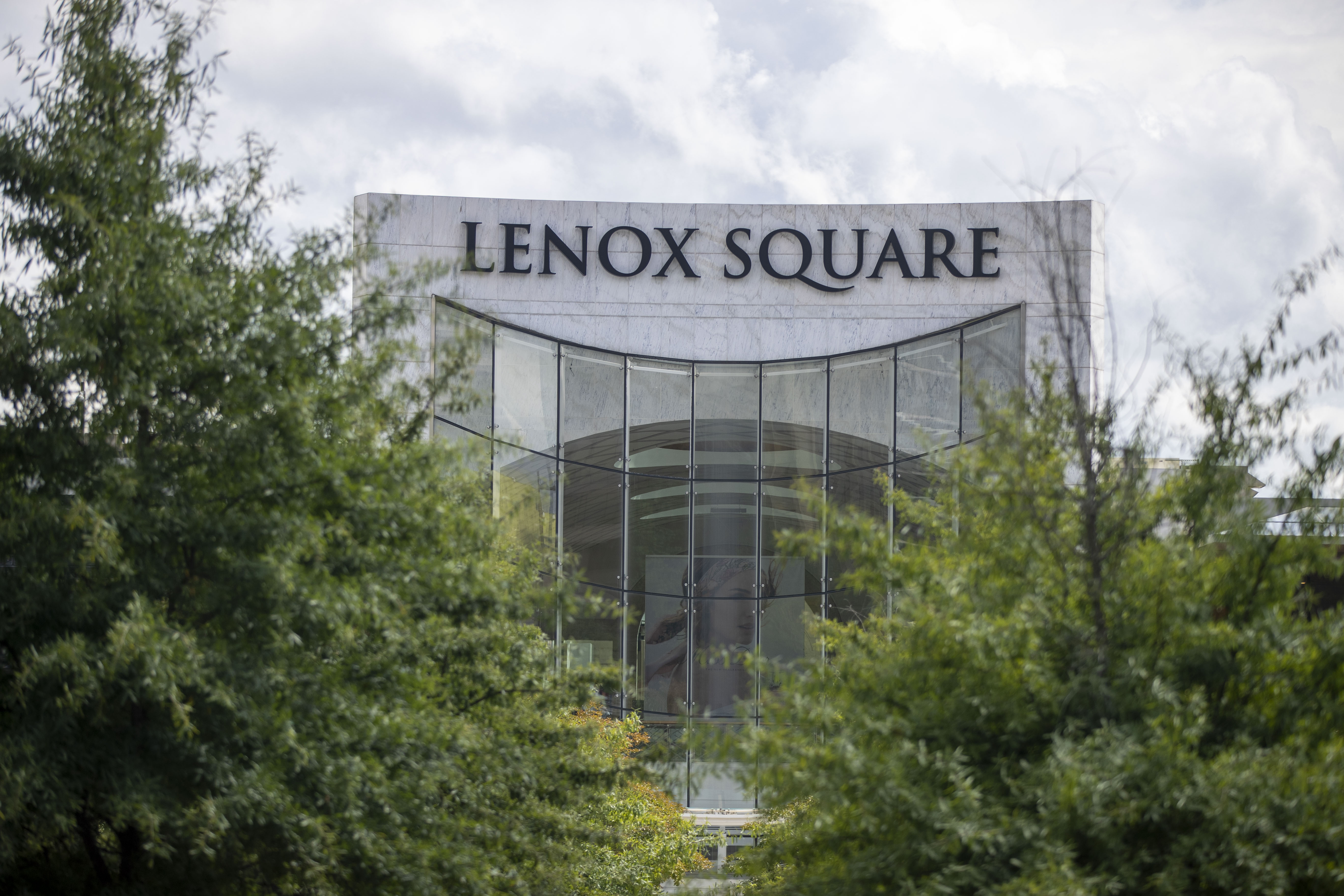 LENOX SQUARE - Atlanta, Georgia - Shopping Centers