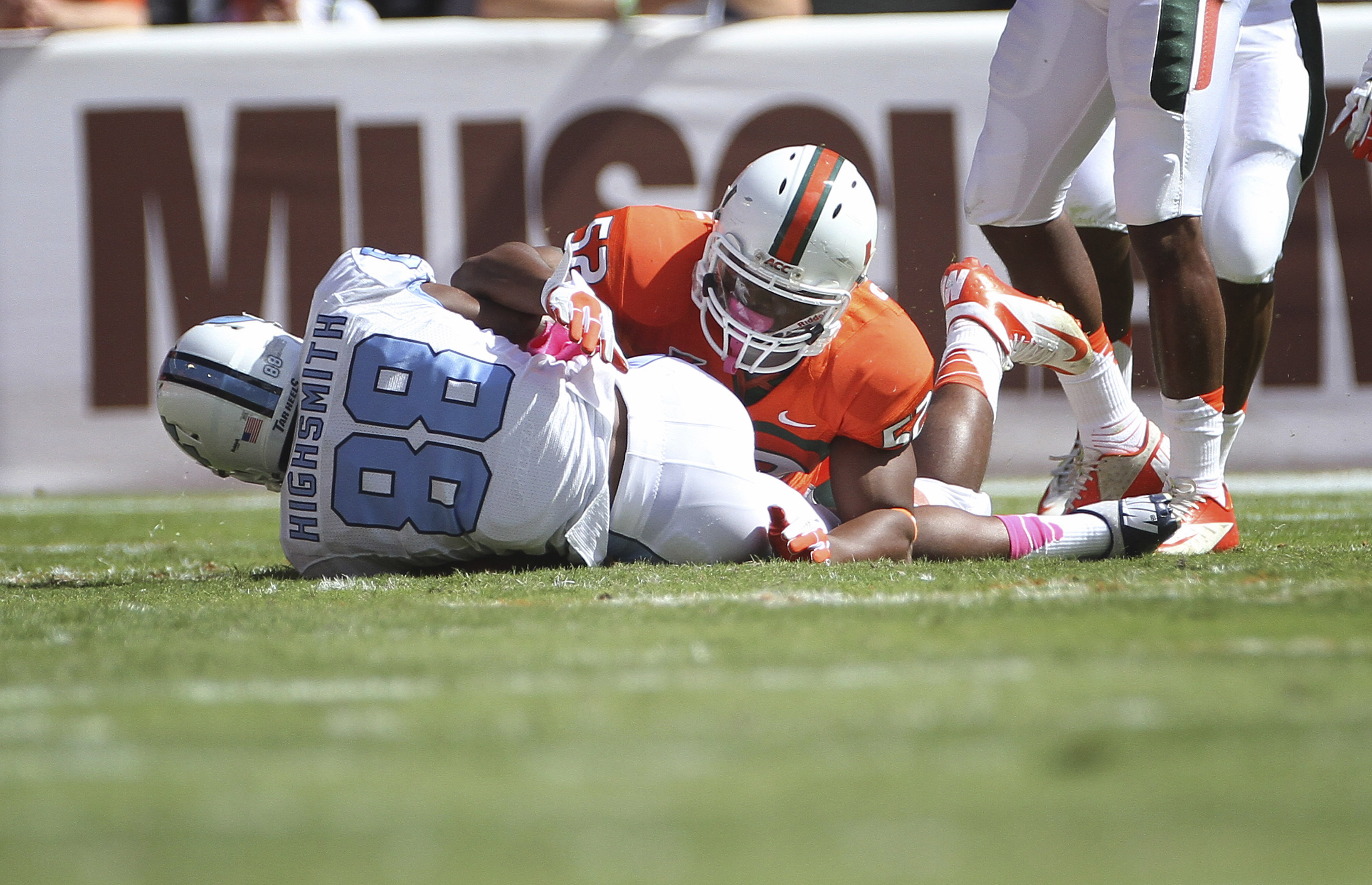 Get to know linebacker Denzel Perryman