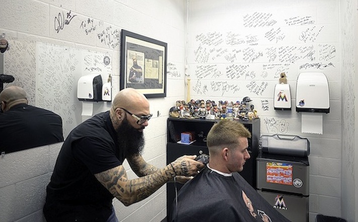 Headz Up Barbershop Miami Lakes