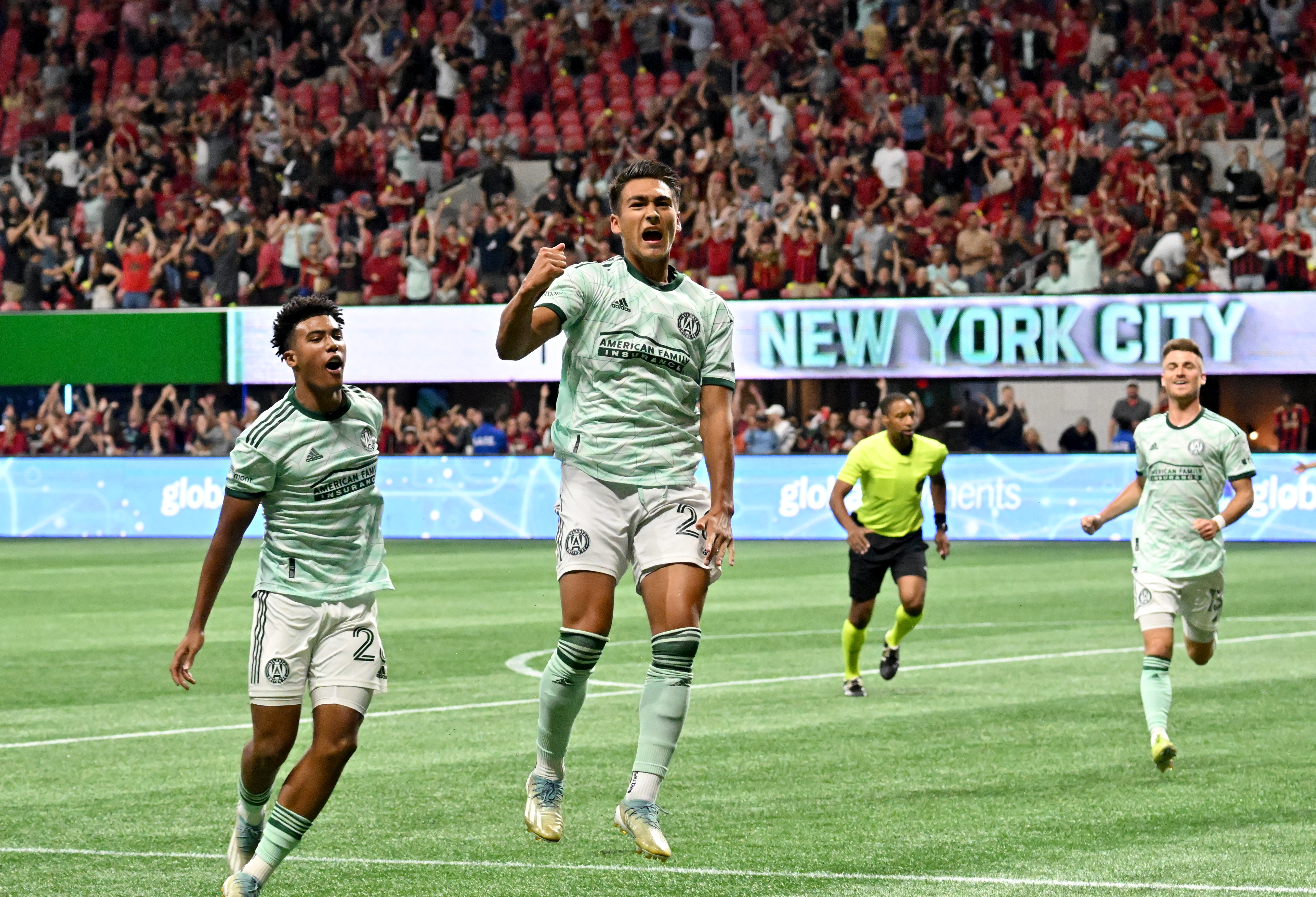 Atlanta United ends unbeaten streak with 4-0 defeat at New York