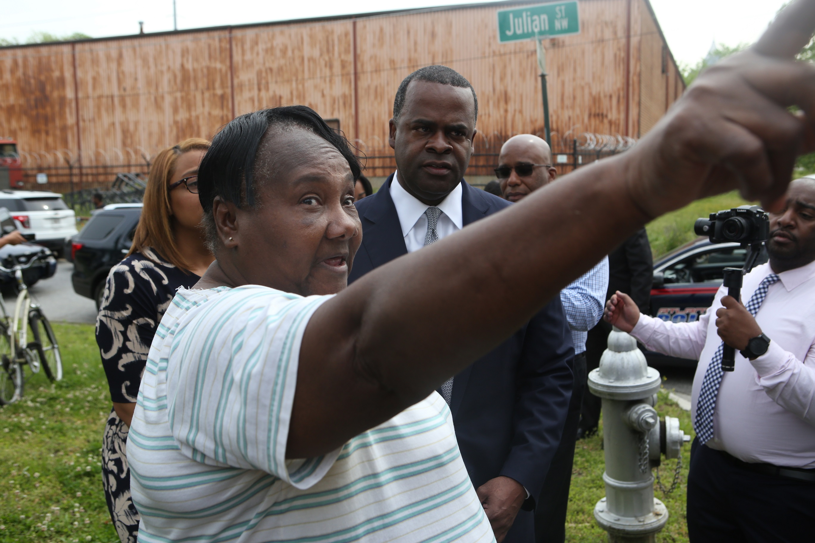 How Atlanta Falcons' new stadium hopes to revitalize city's historic  Westside neighborhood - CBS News