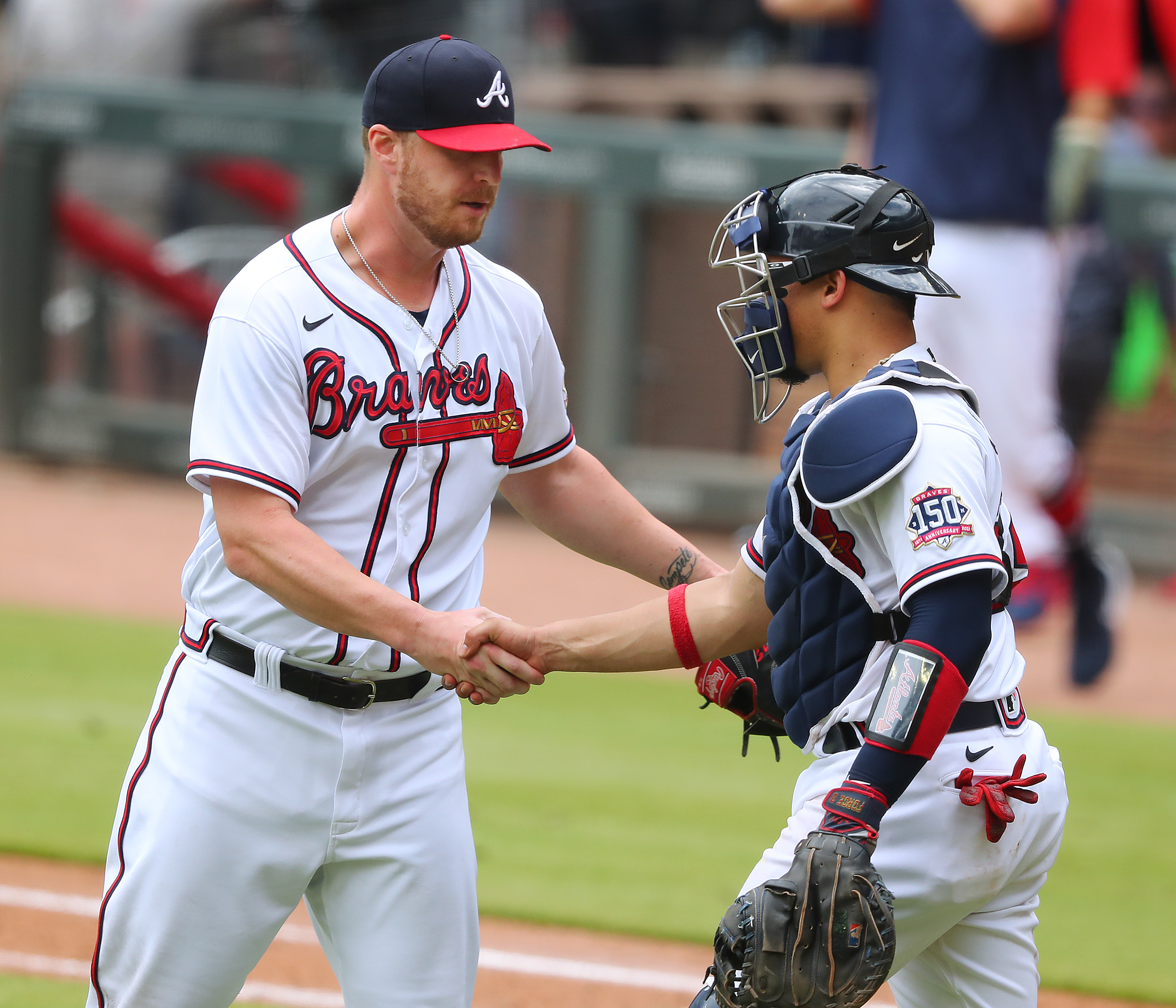 Atlanta Braves can't solve Urias in weekend opener