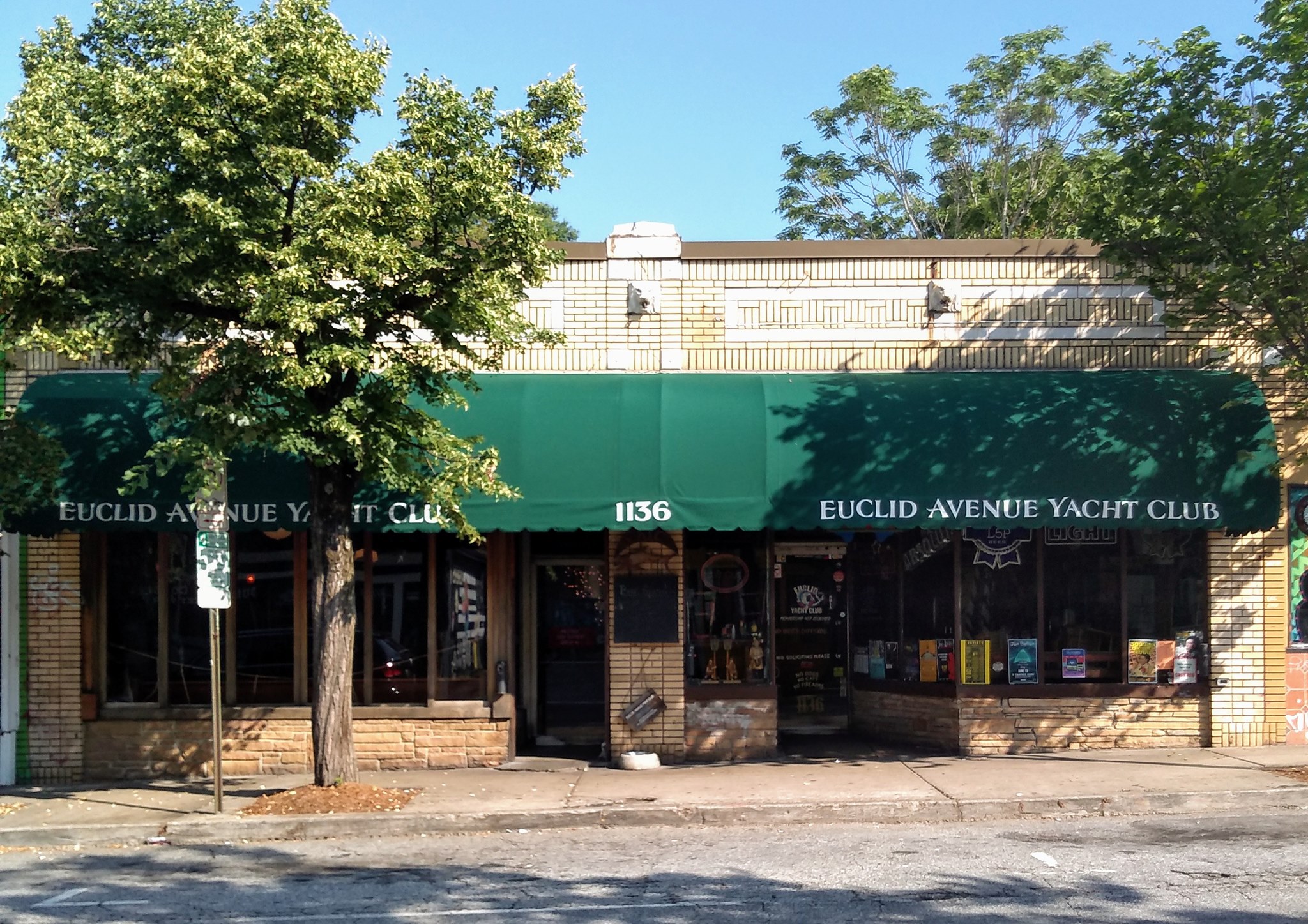 Manny's owner to reopen beloved Little Five Points Bar and more dining news  from the week