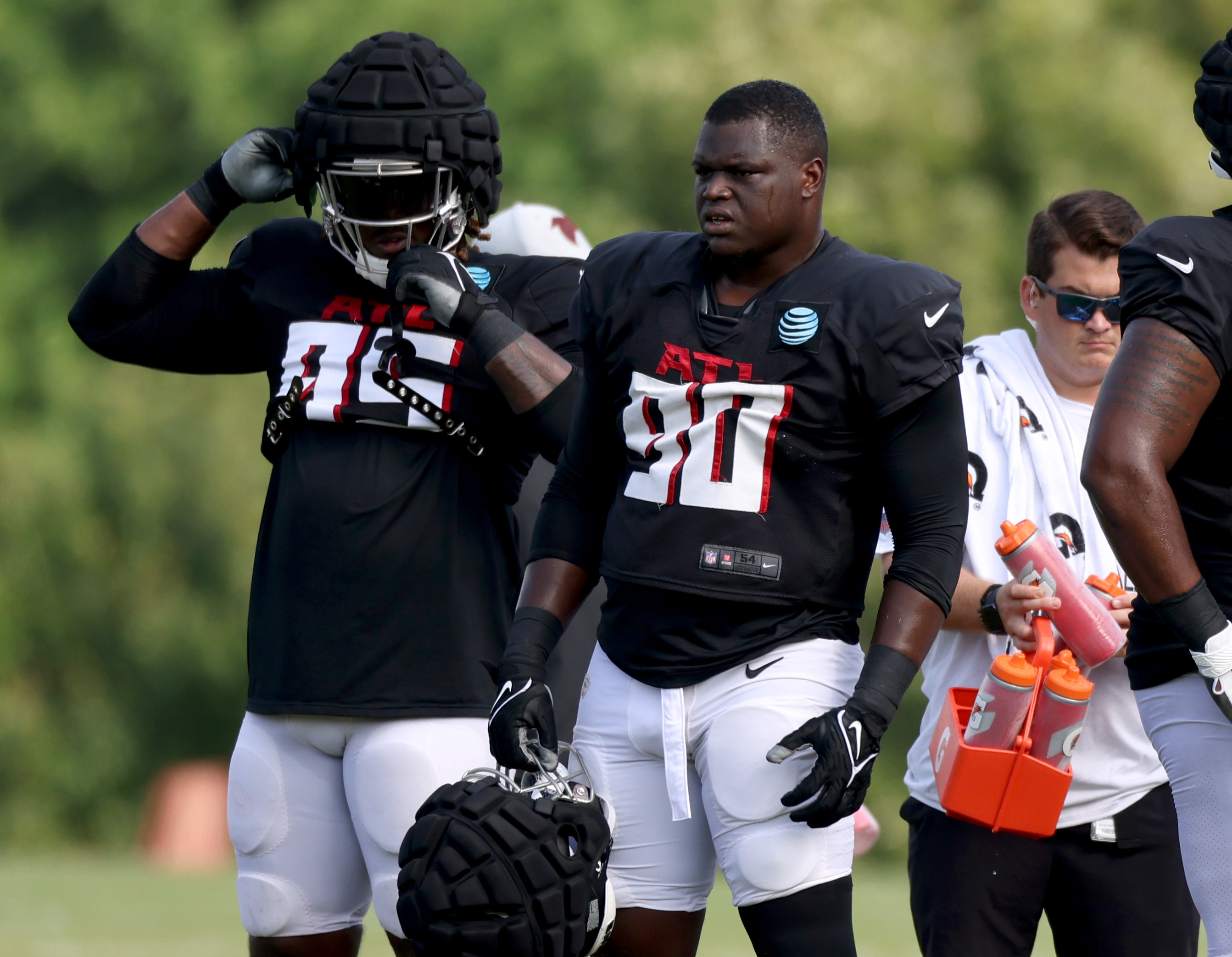 Falcons Marlon Davidson to miss the rest of the preseason after knee scope  - The Falcoholic