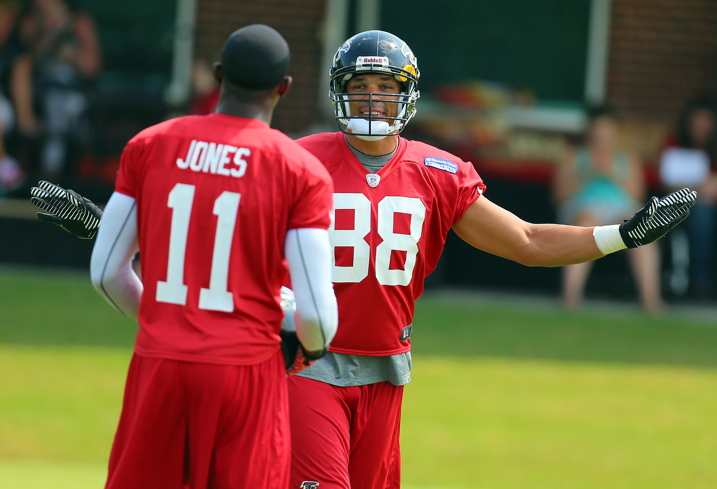 Tony Gonzalez didn't win title but says this is Falcons' time