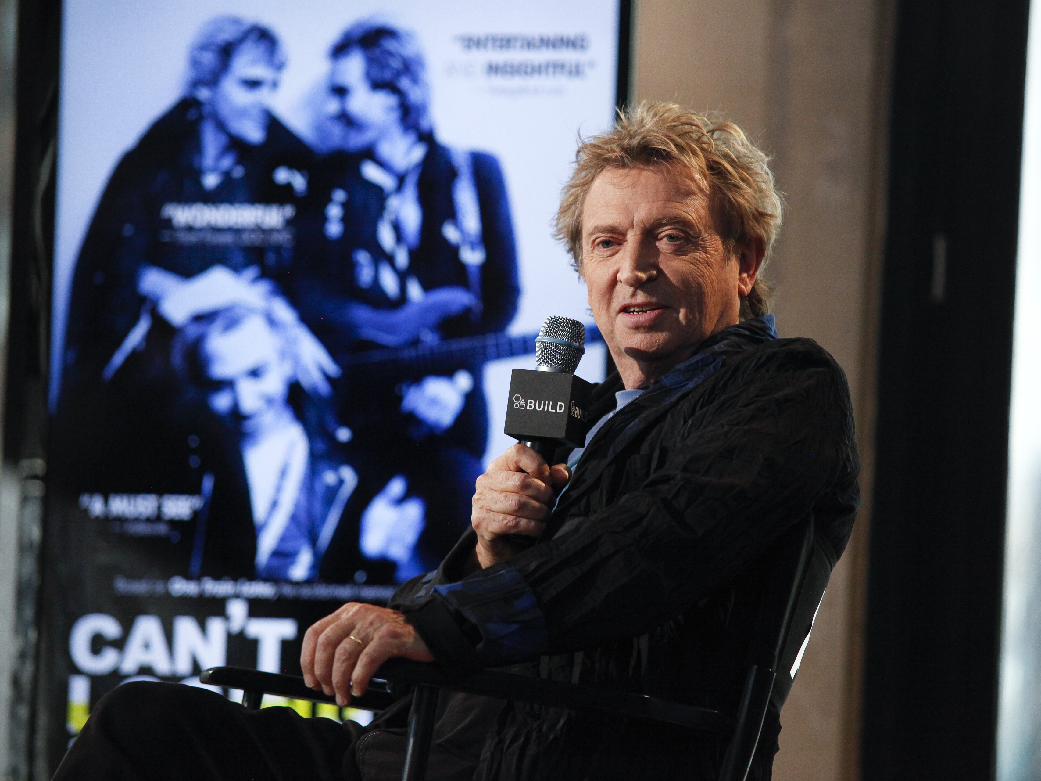 Andy Summers brings multimedia concert, including Police