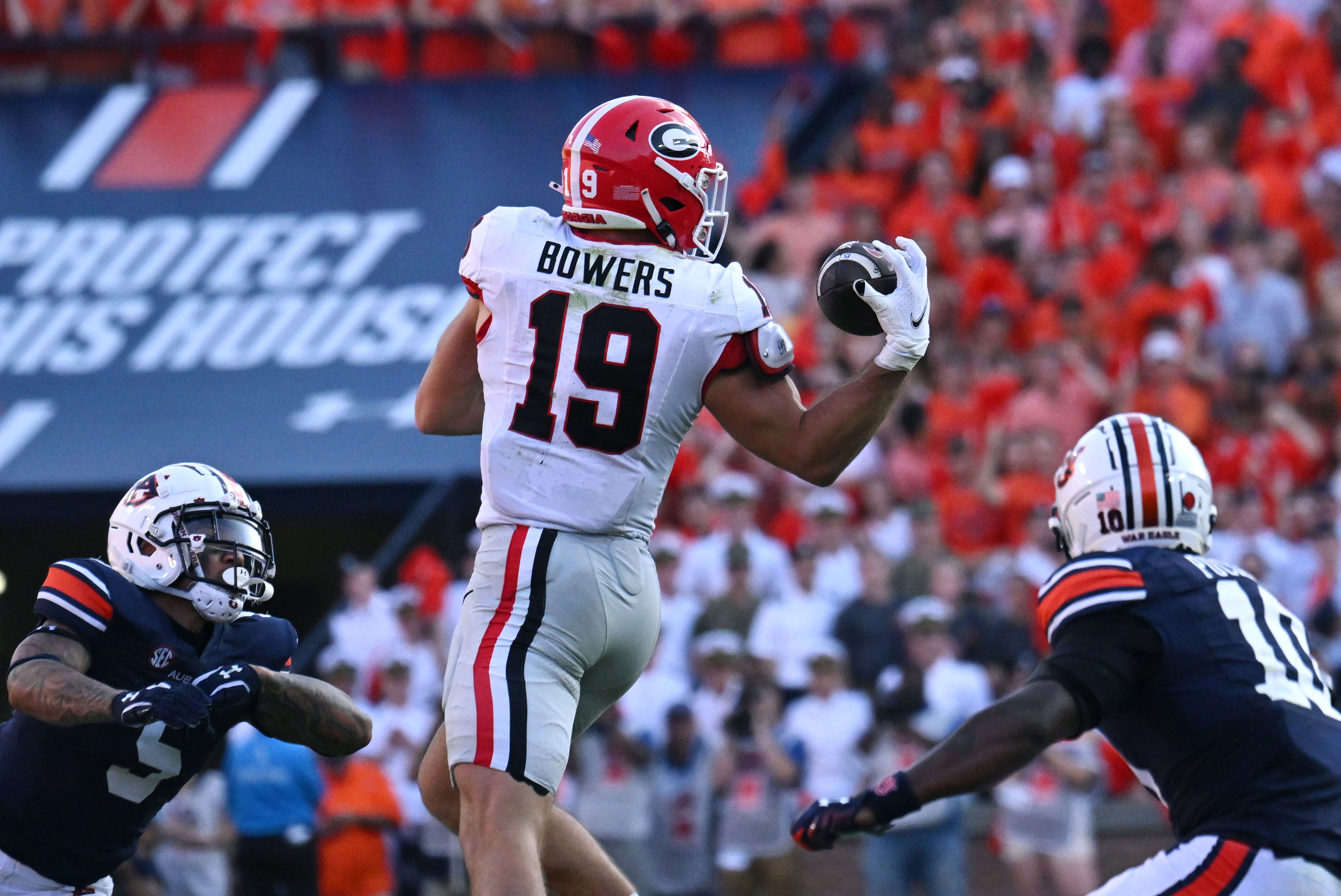 University of Georgia Football #19 Brock Bowers Jersey: University Of  Georgia