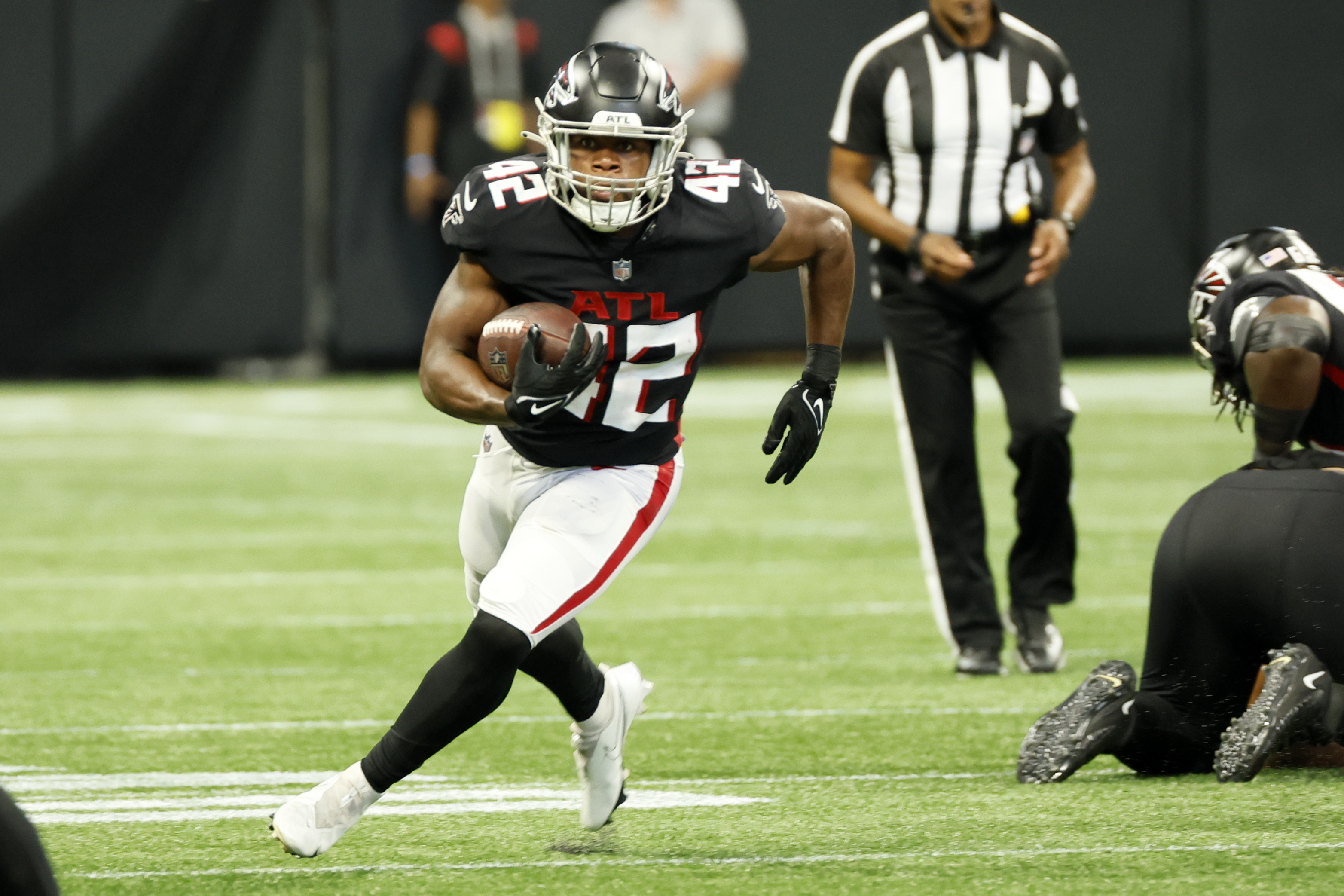 Atlanta Falcons linebacker Nathan Landman (55) lines up during the second  half of an NFL football game against the Jacksonville Jaguars, Saturday,  Aug. 27, 2022, in Atlanta. The Atlanta Falcons won 28-12. (