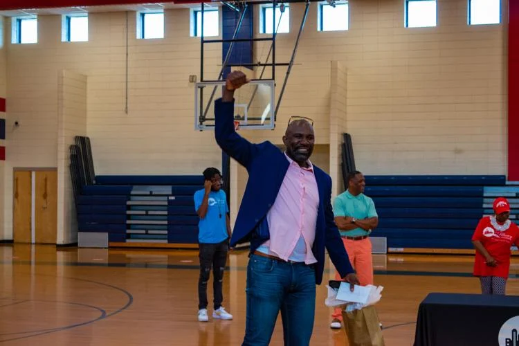Former Mitchell-Baker High School and University of Georgia basketball player Jumaine Jones was in southwest Georgia to speak to participants in the city of Albany's three-on-three basketball program. The former NBA player now works with athletes, from grade school to the pros, on issues they may face. (Courtesy of Albany Recreation & Parks)