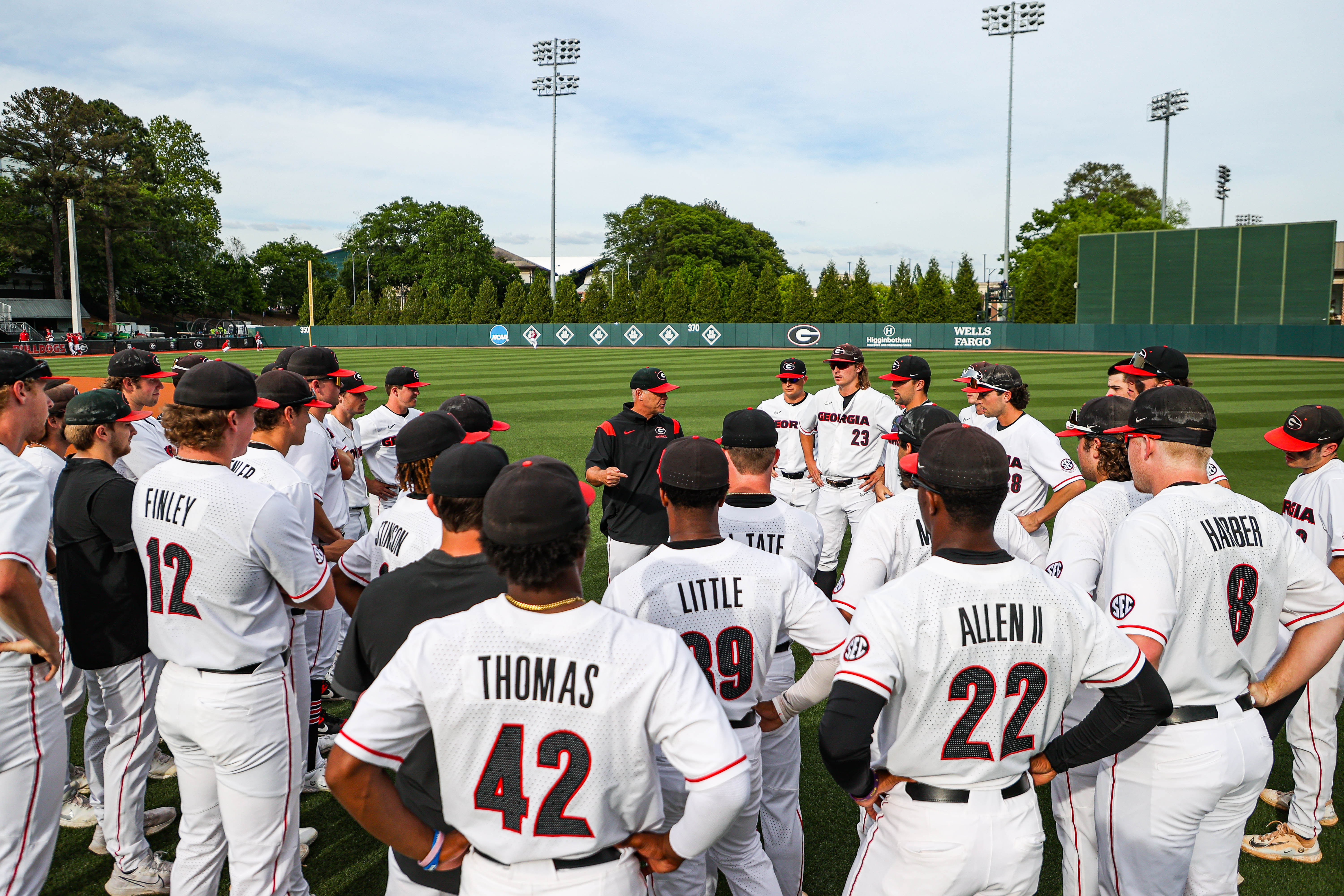 Georgia baseball holds off Kennesaw State comeback with 6-4 victory, Baseball