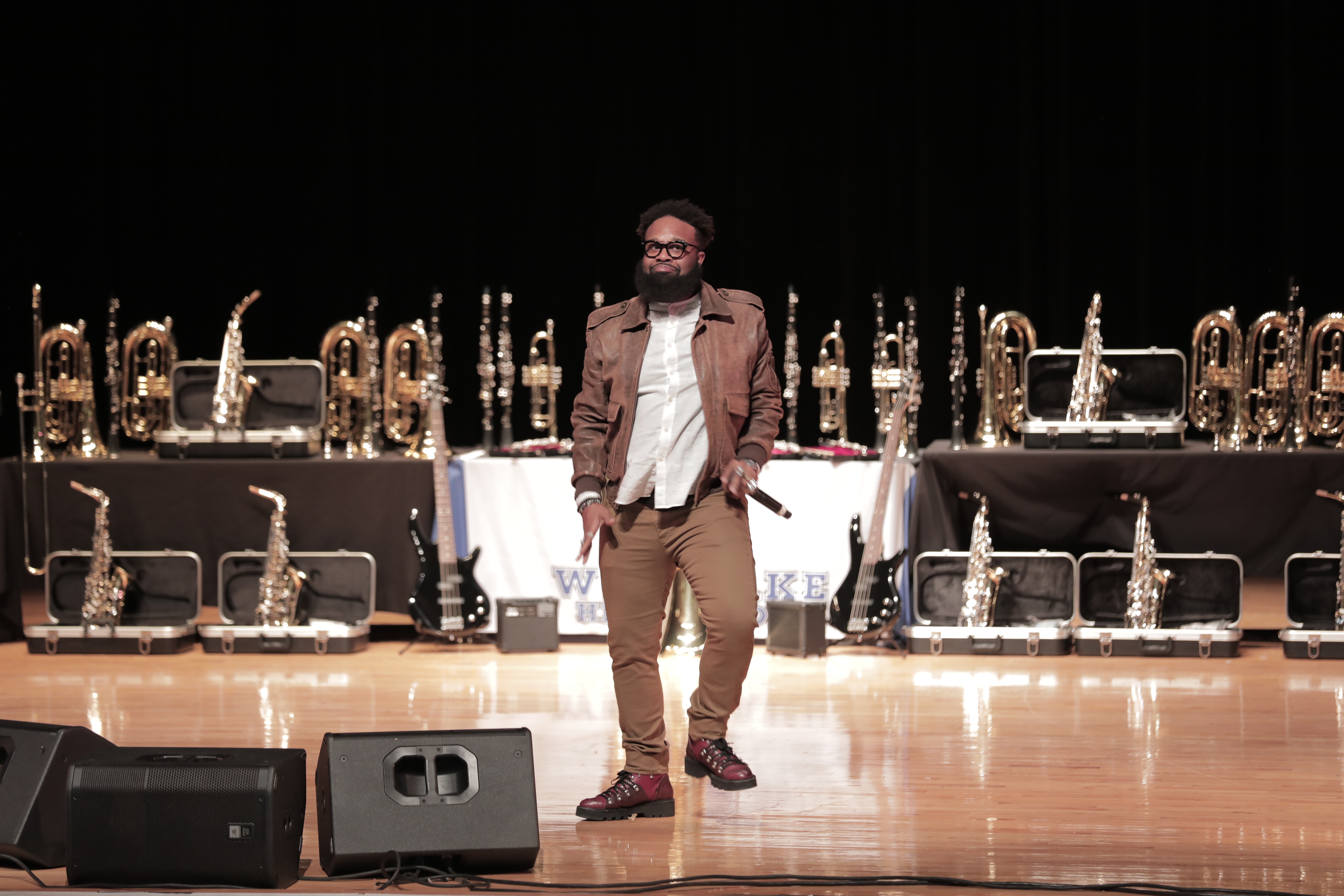 Fulton students get $84K musical donation, visit by 'Git Up' singer