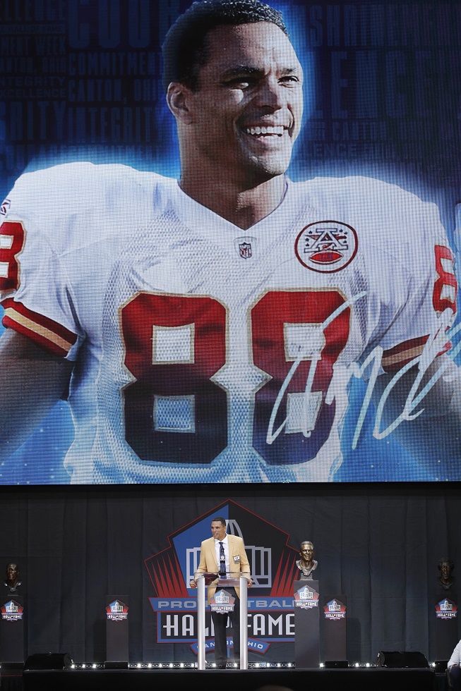 Tony Gonzalez, all-time tight end and former Falcon, is now a Hall of Famer  - The Falcoholic