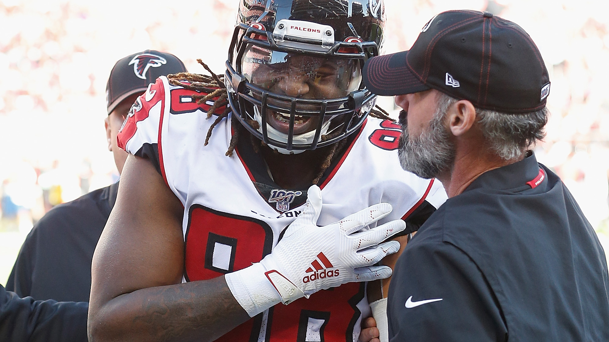 Takk McKinley will miss final two games with shoulder injury