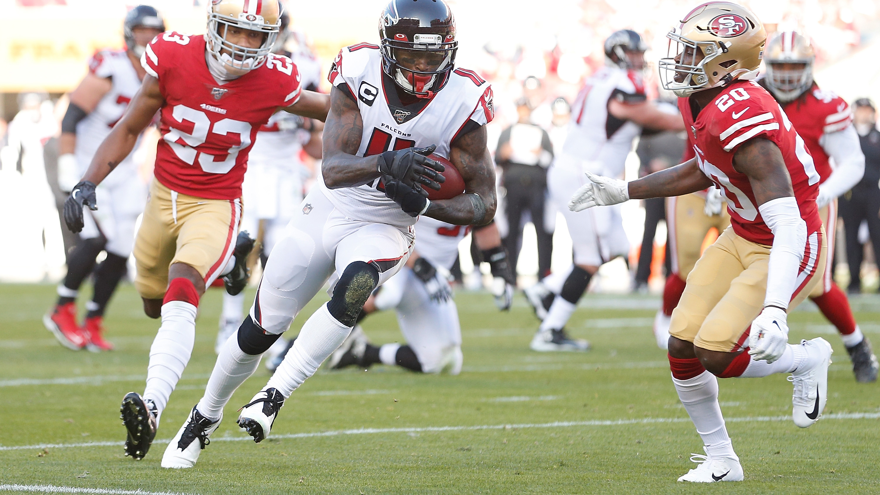 The #49ers have signed former Falcons CB Isaiah Oliver to a two