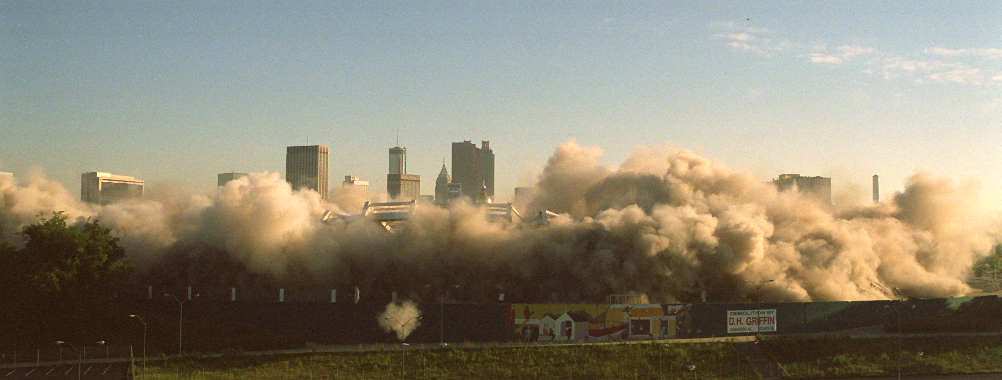 Video: Atlanta-Fulton County Stadium demolition