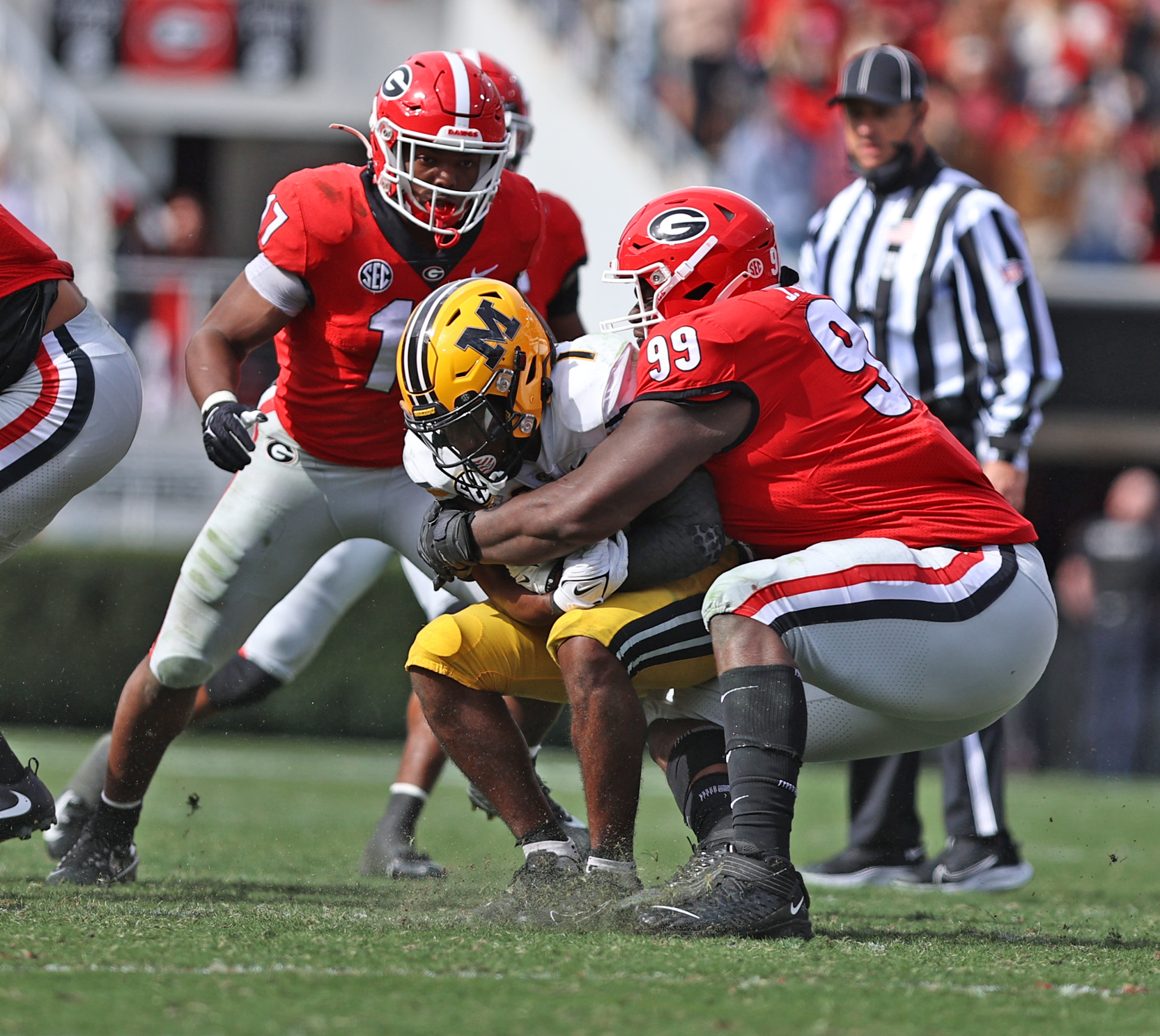 NFL Draft: Watch Nakobe Dean Get Drafted, His Reaction, Dawgs and Eagles  Reactions – Field Street Forum