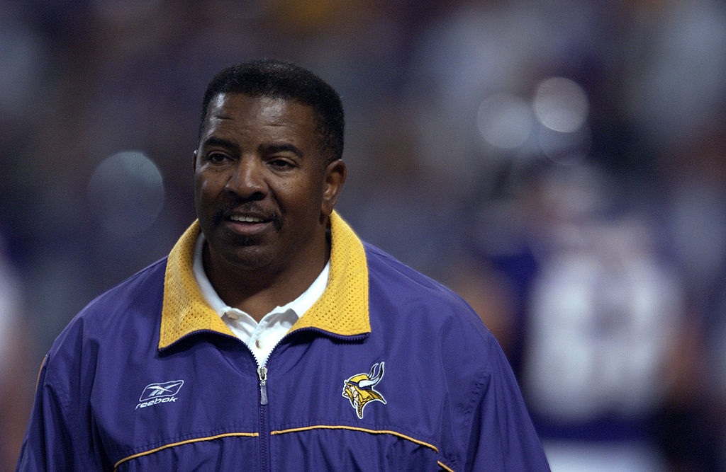 Former NFL coach Dennis Green dies at 67