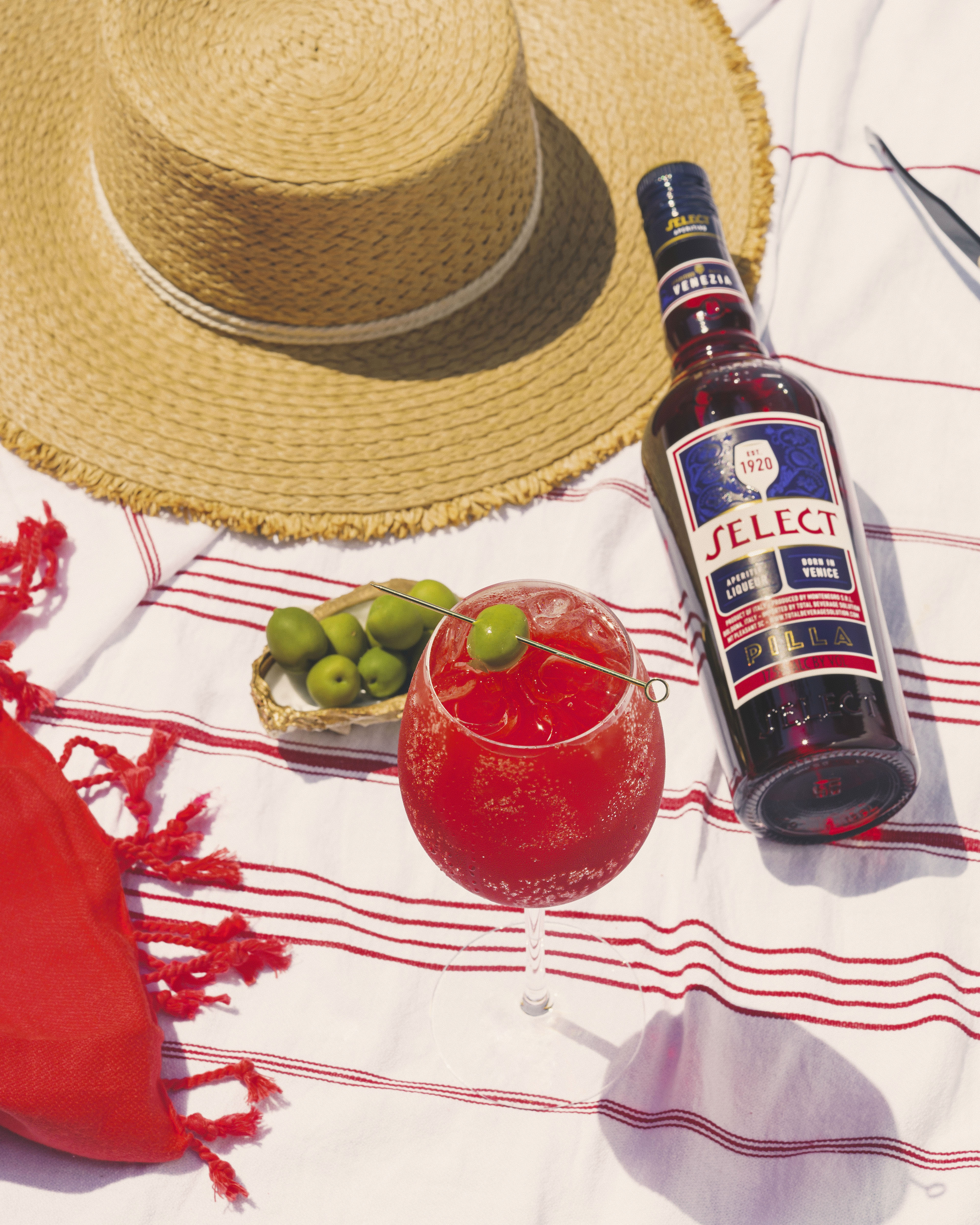 Select Aperitivo, made with 30 botanicals, has been poured into Venetian Spritzes since 1920.
Courtesy of Select Aperitivo
