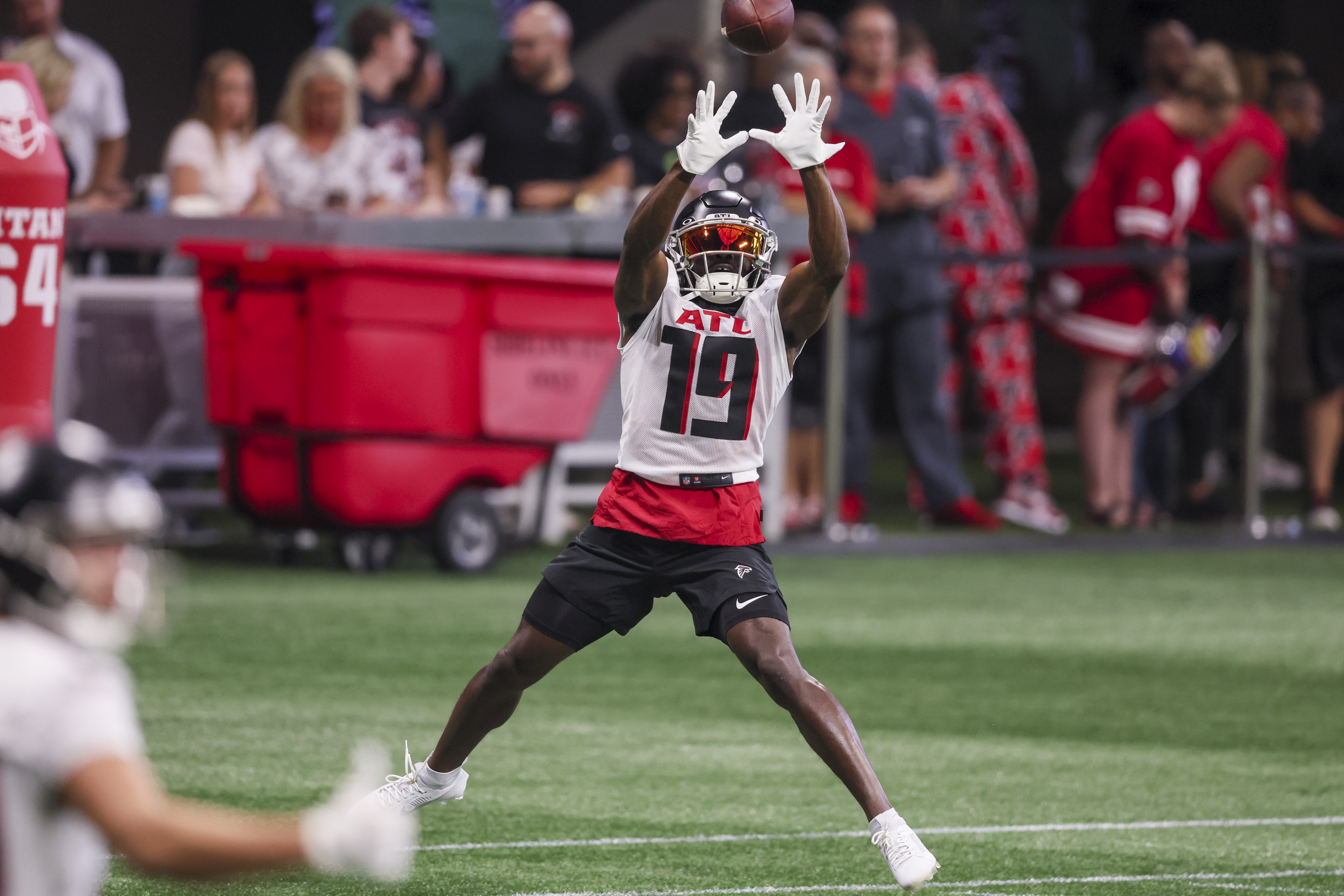 Atlanta Falcons wide receiver KhaDarel Hodge (12) works during the first  half of an NFL football game against the Pittsburgh Steelers, Sunday, Dec. 4,  2022, in Atlanta. The Pittsburgh Steelers won 19-16. (